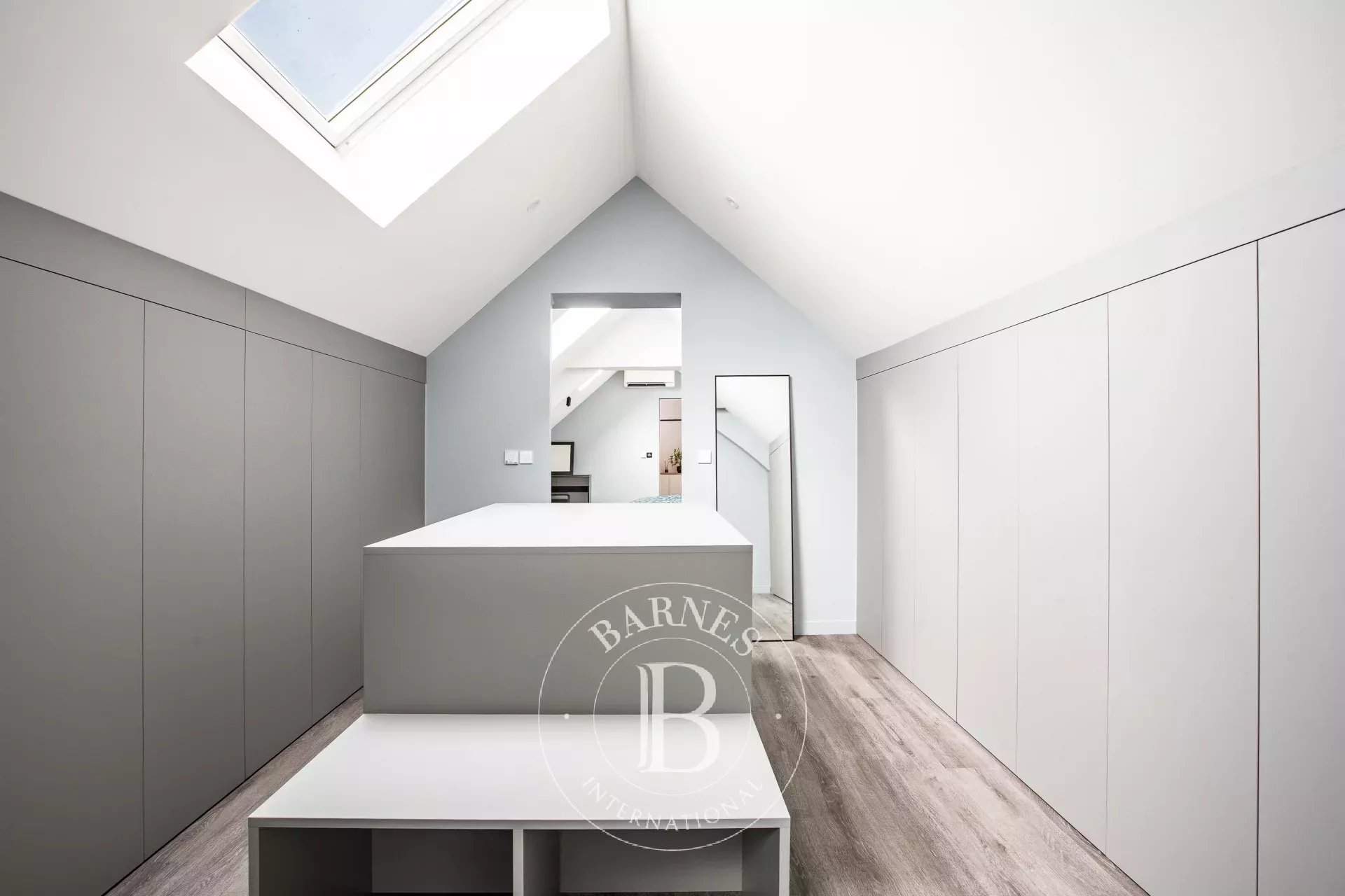 Aigremont  - Maison 7 Pi&egrave;ces 5 Chambres - picture 4