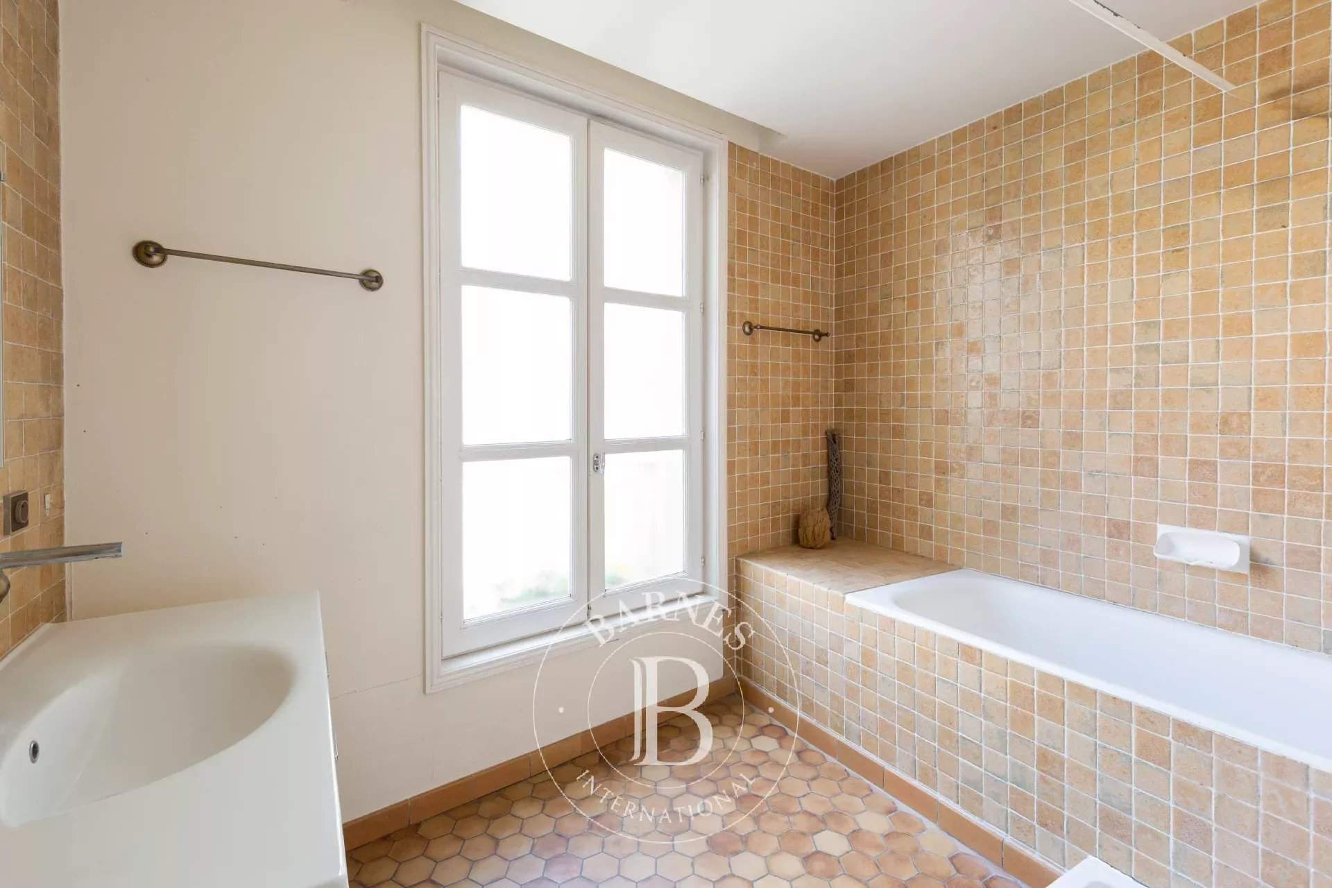 Saint-Germain-en-Laye  - Apartment 2 Bedrooms - picture 7