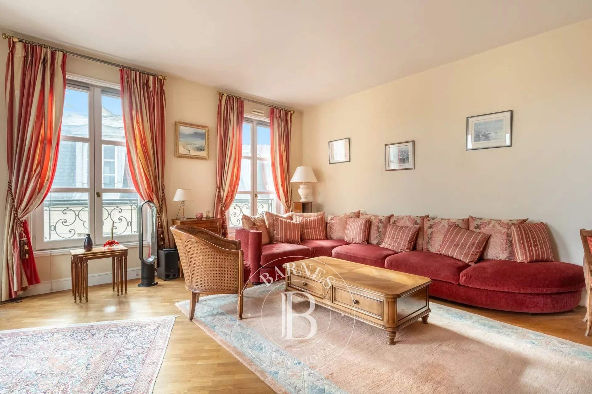 Saint-Germain-en-Laye  - Appartement 3 Pièces 2 Chambres - picture 3