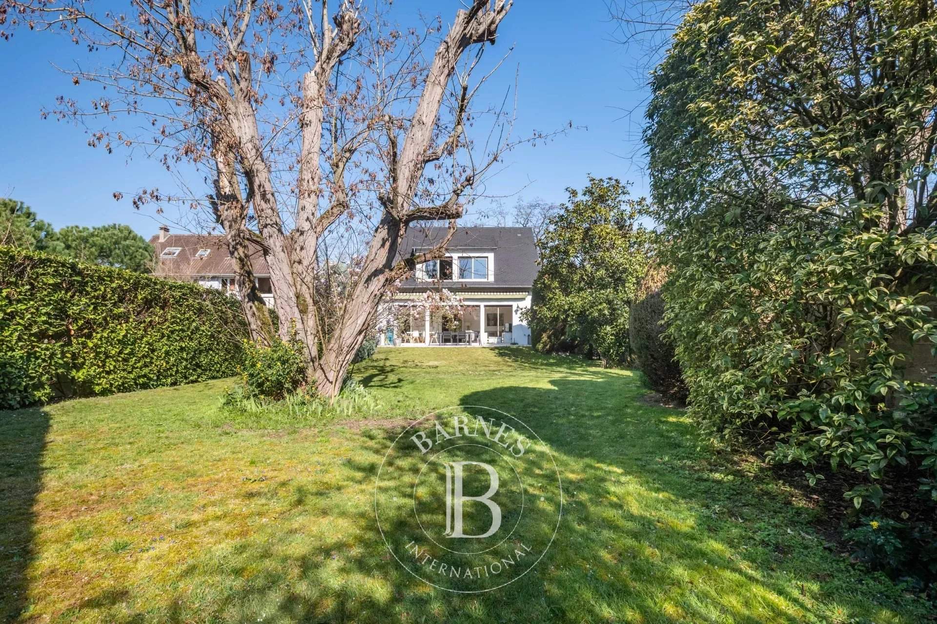 Le Vésinet  - Maison 6 Pi&egrave;ces 4 Chambres - picture 16