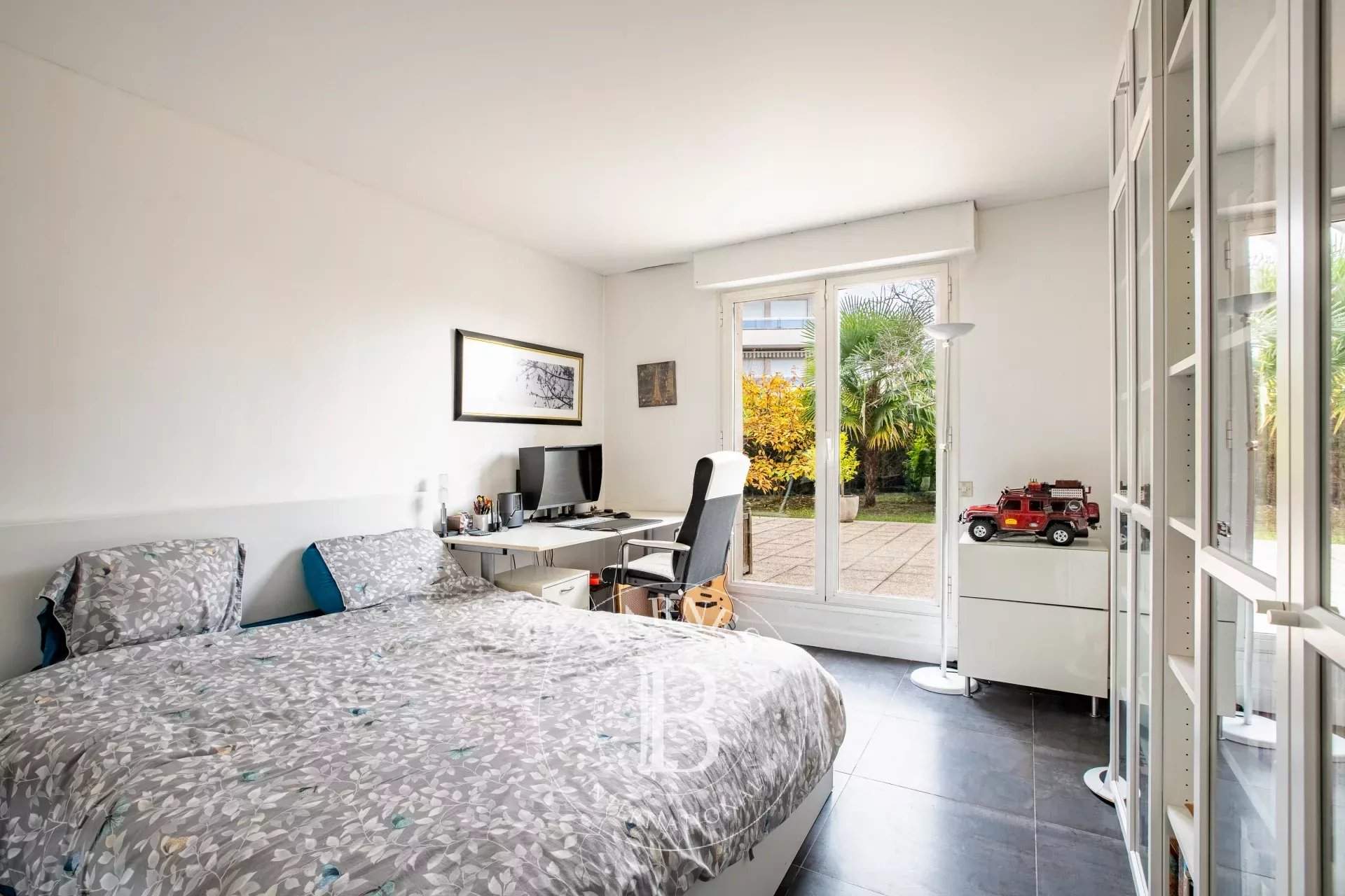 Saint-Germain-en-Laye  - Apartment 2 Bedrooms - picture 6