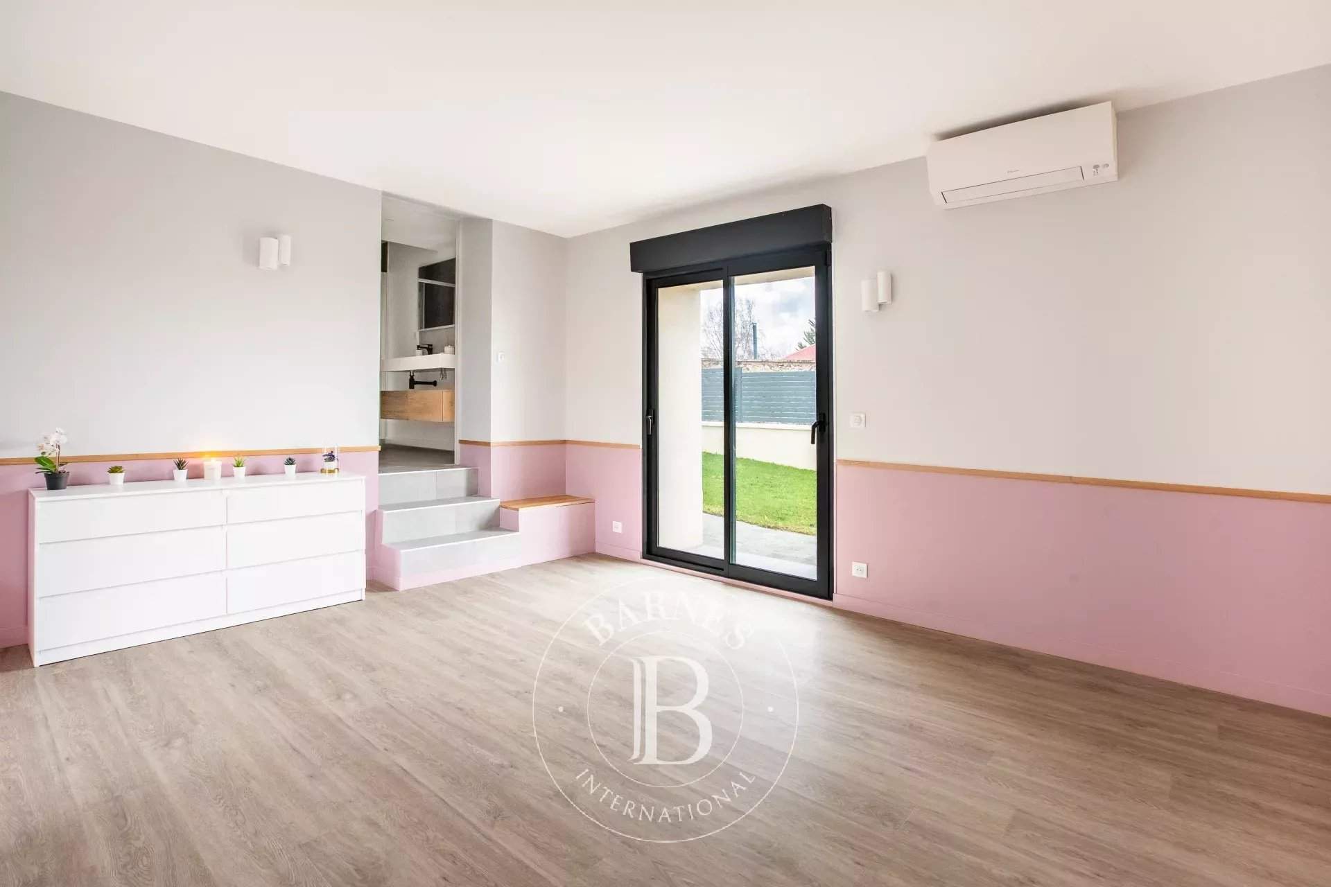 Aigremont  - Maison 7 Pi&egrave;ces 5 Chambres - picture 11