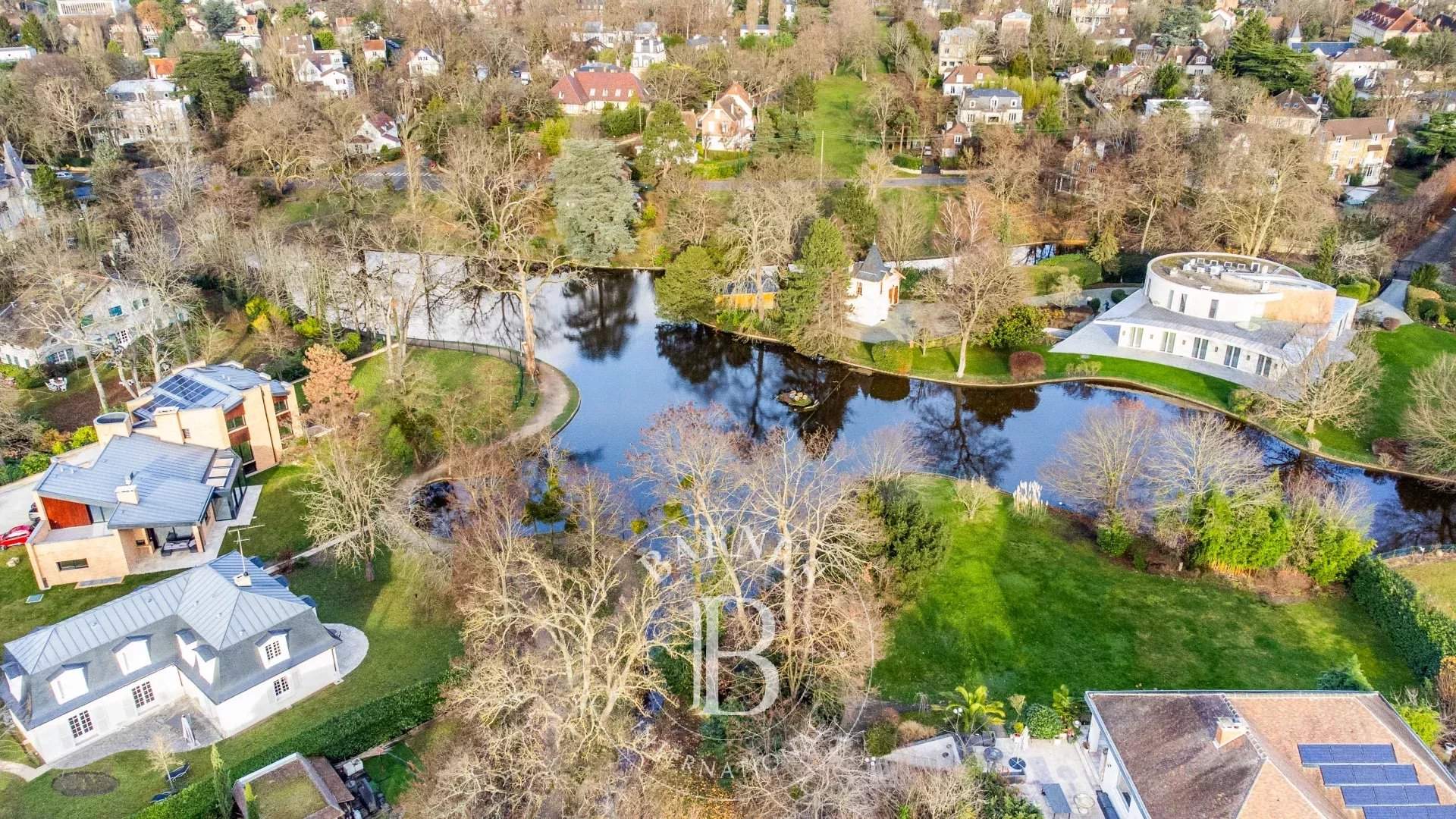 Le Vésinet  - Maison 9 Pi&egrave;ces 5 Chambres - picture 16
