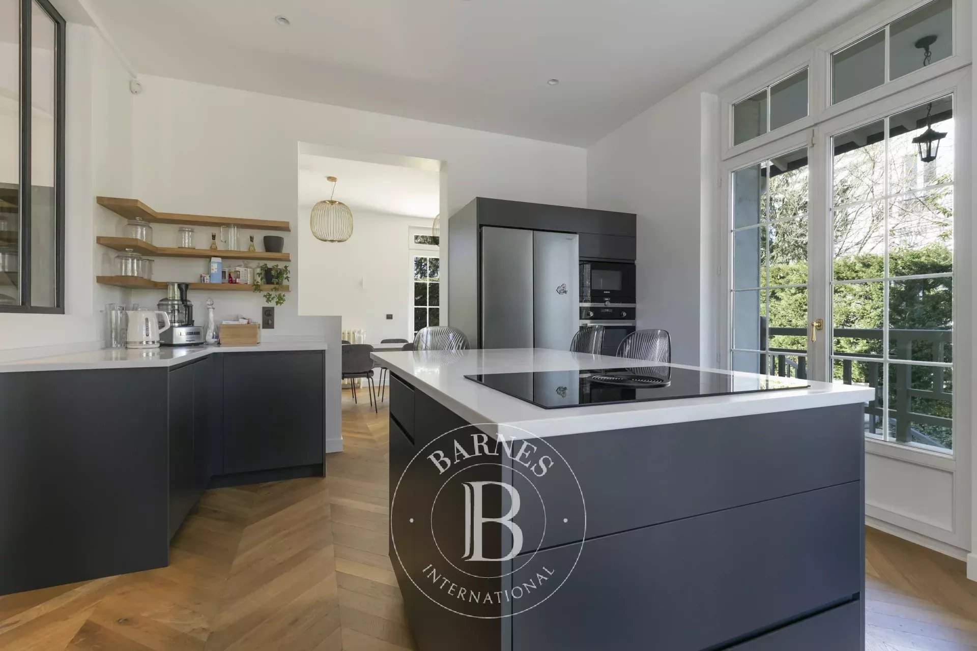 Le Vésinet  - Maison 8 Pi&egrave;ces 3 Chambres - picture 3