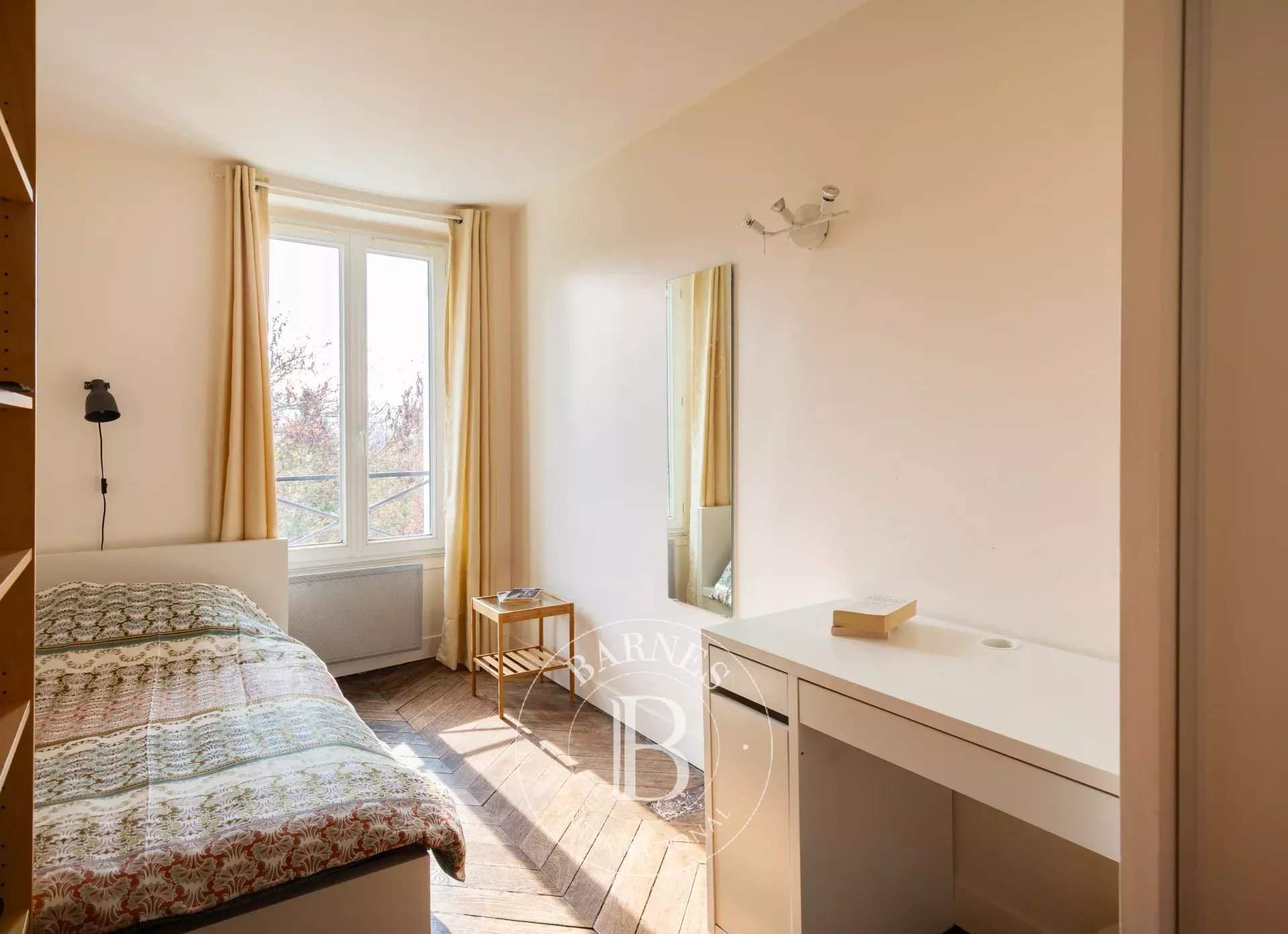 Saint-Germain-en-Laye  - Appartement 7 Pi&egrave;ces 3 Chambres - picture 12