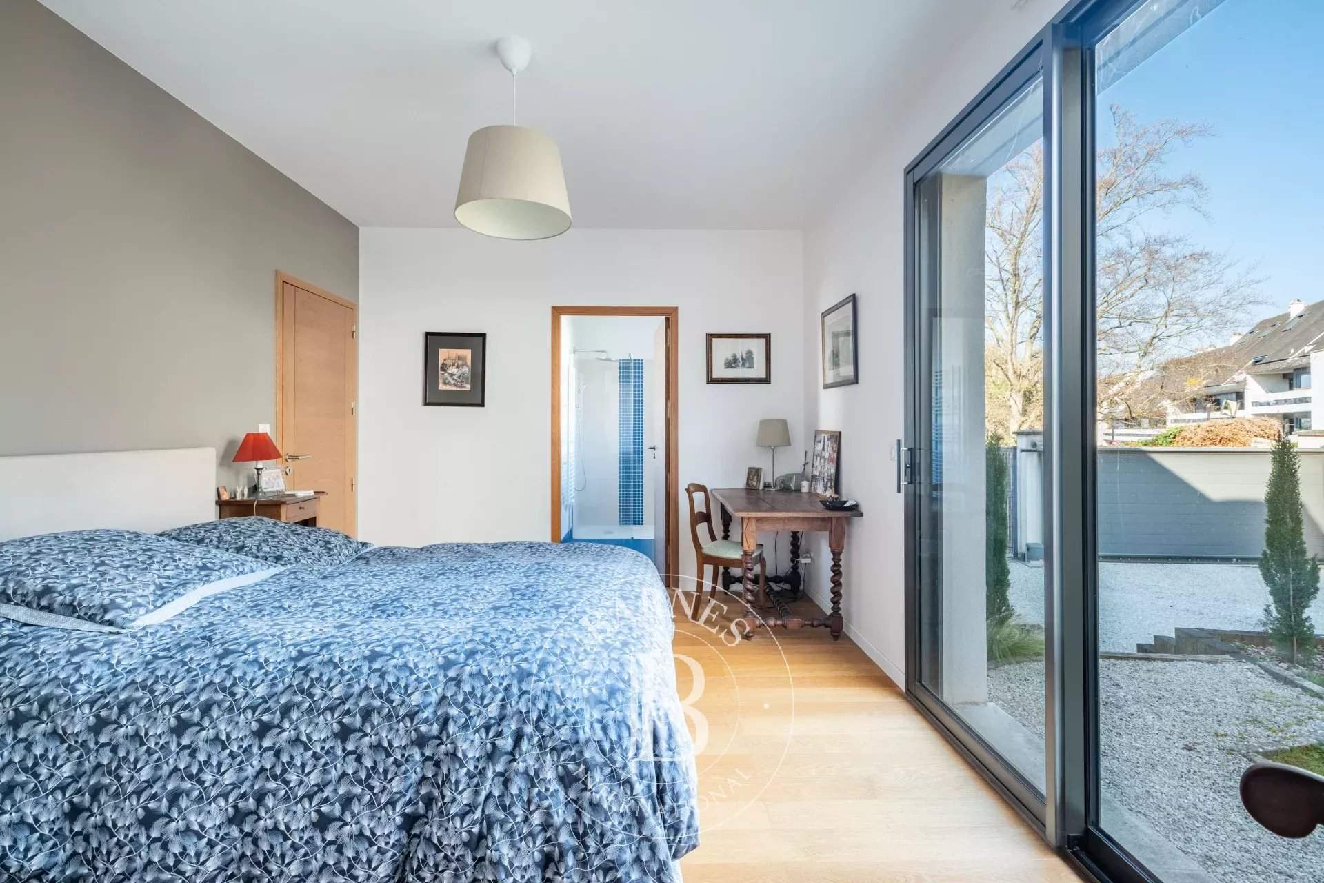 Saint-Germain-en-Laye  - House 4 Bedrooms - picture 11