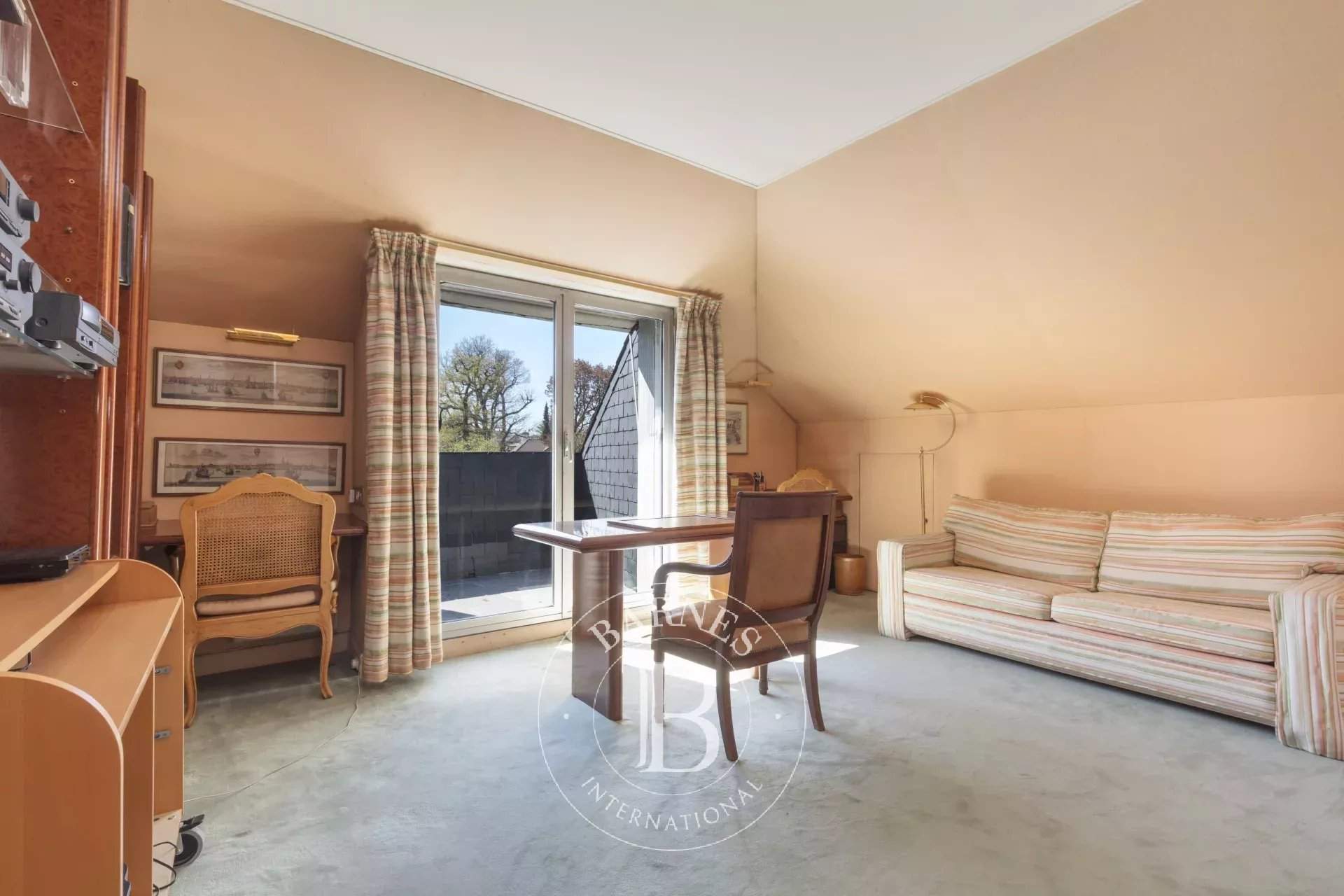 Le Vésinet  - Maison 8 Pièces 4 Chambres - picture 10