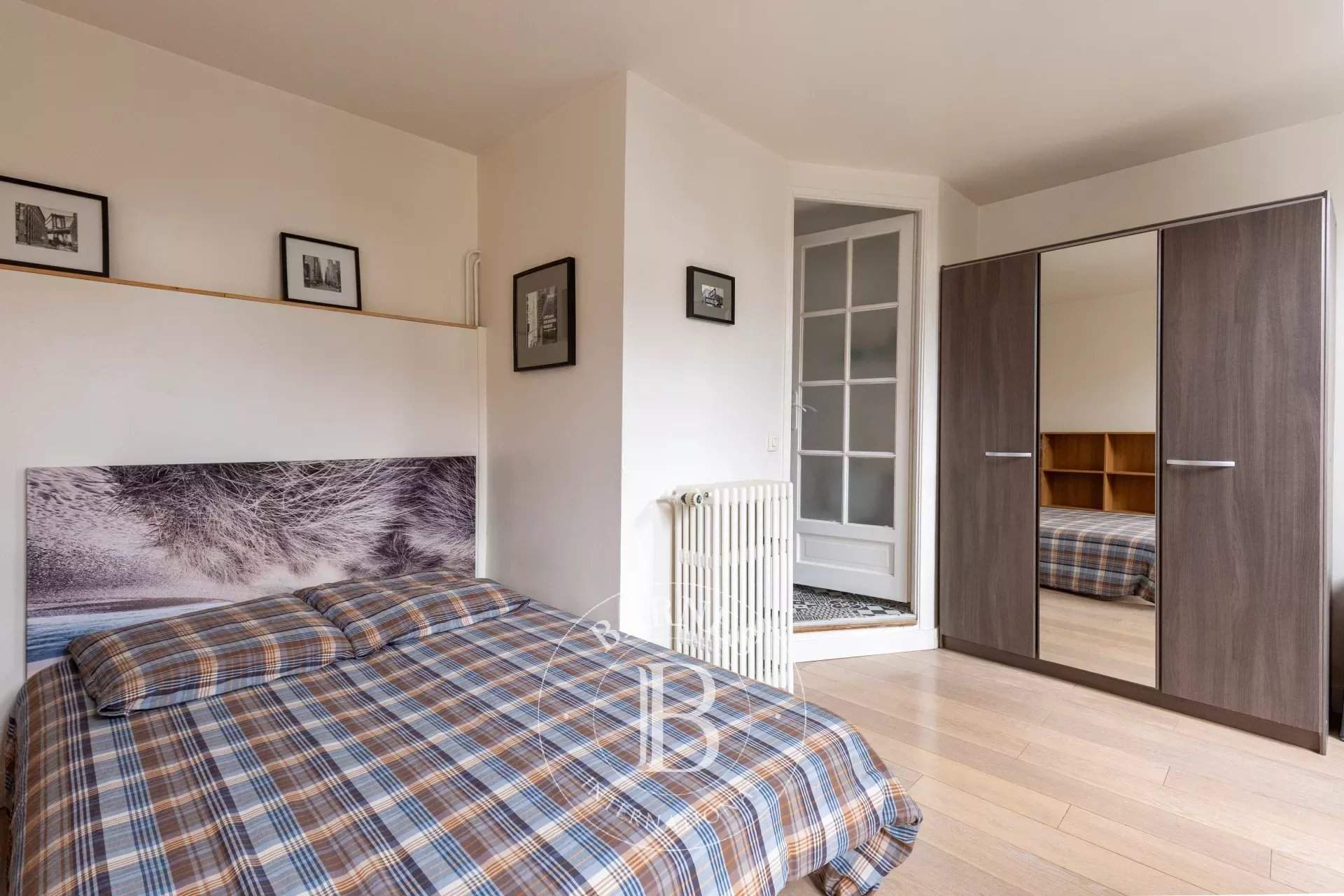 Le Mesnil-le-Roi  - House 5 Bedrooms - picture 20