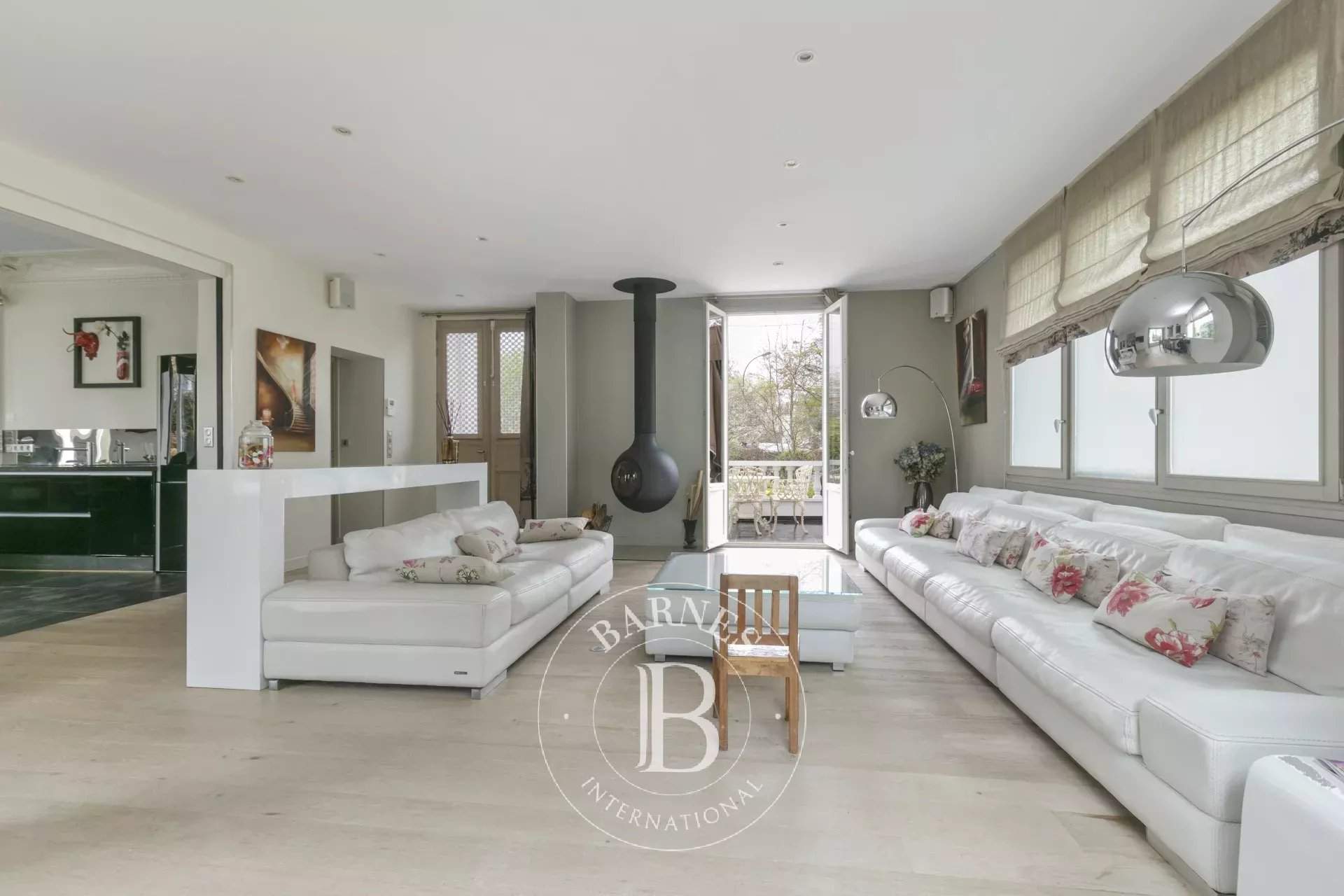 Le Vésinet  - Propriété 8 Pi&egrave;ces 5 Chambres - picture 3