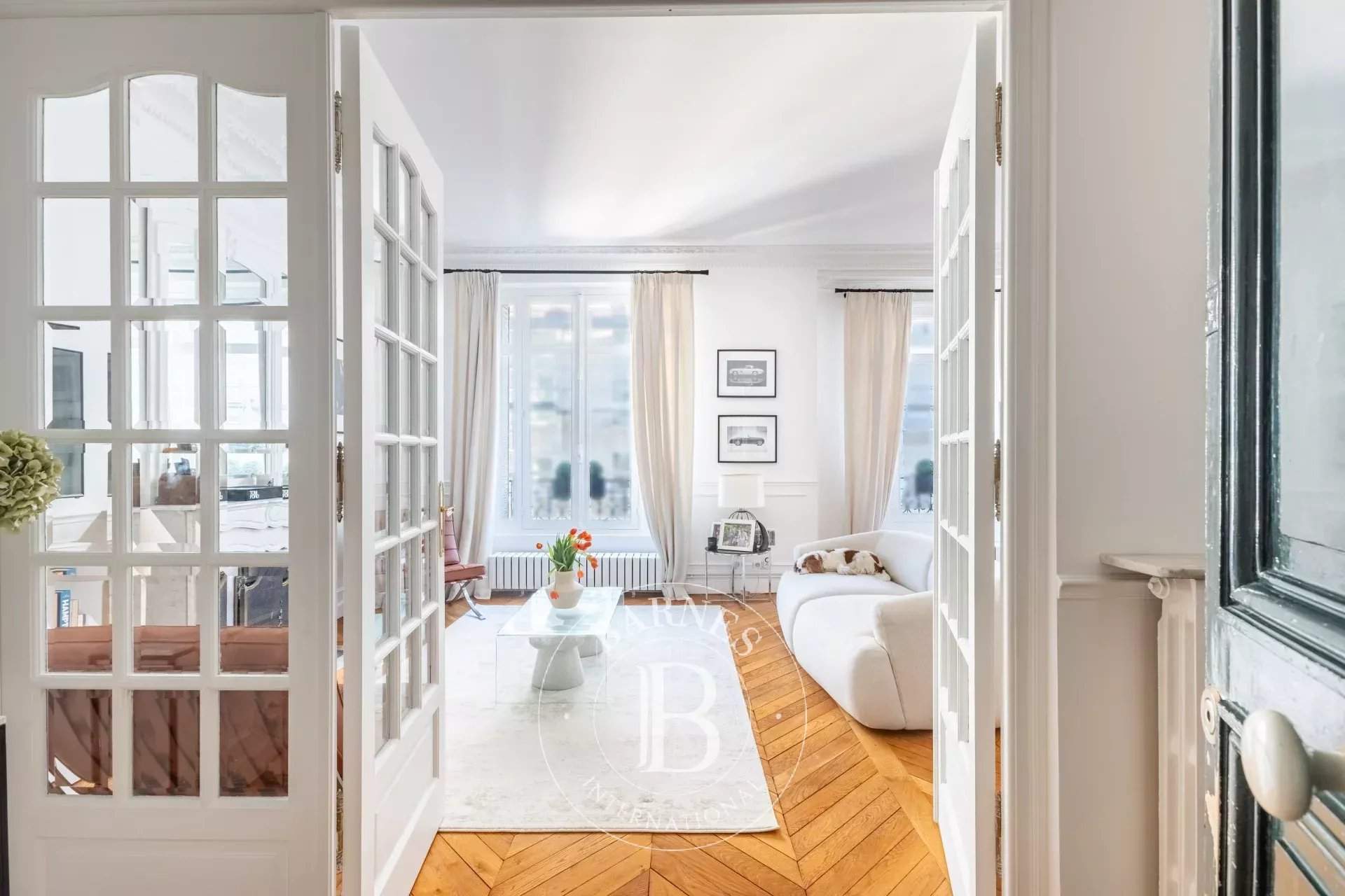 Saint-Germain-en-Laye  - Appartement 4 Pi&egrave;ces 2 Chambres - picture 2