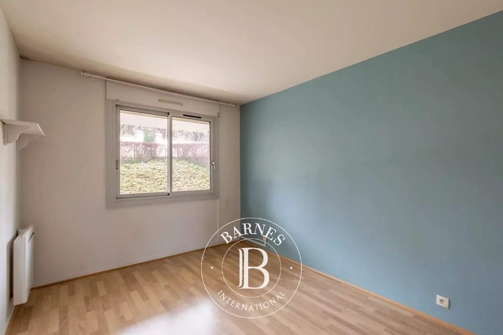 Saint-Germain-en-Laye  - Appartement 4 Pi&egrave;ces 2 Chambres - picture 9