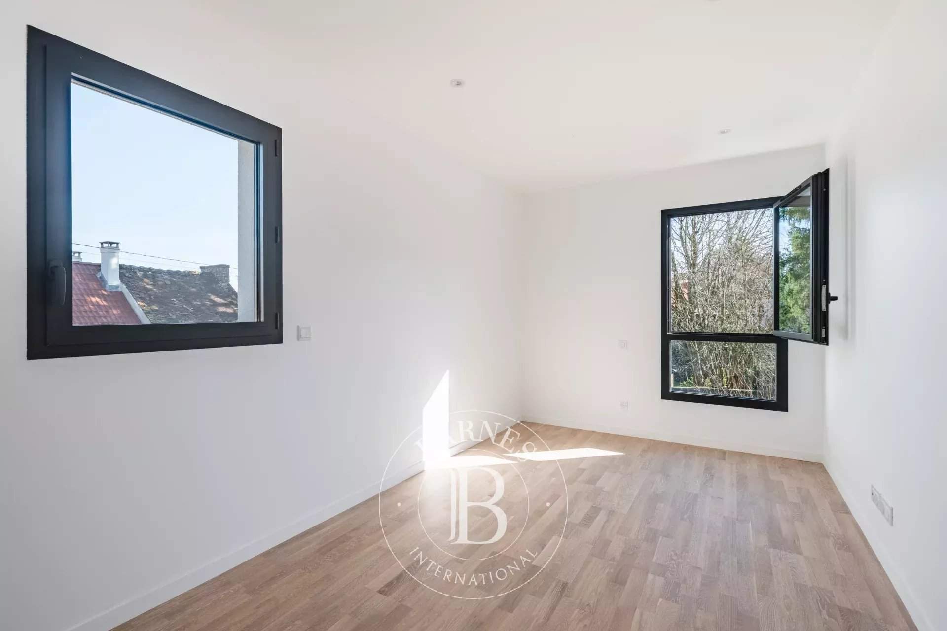 Orgeval  - Maison 7 Pi&egrave;ces 4 Chambres - picture 10