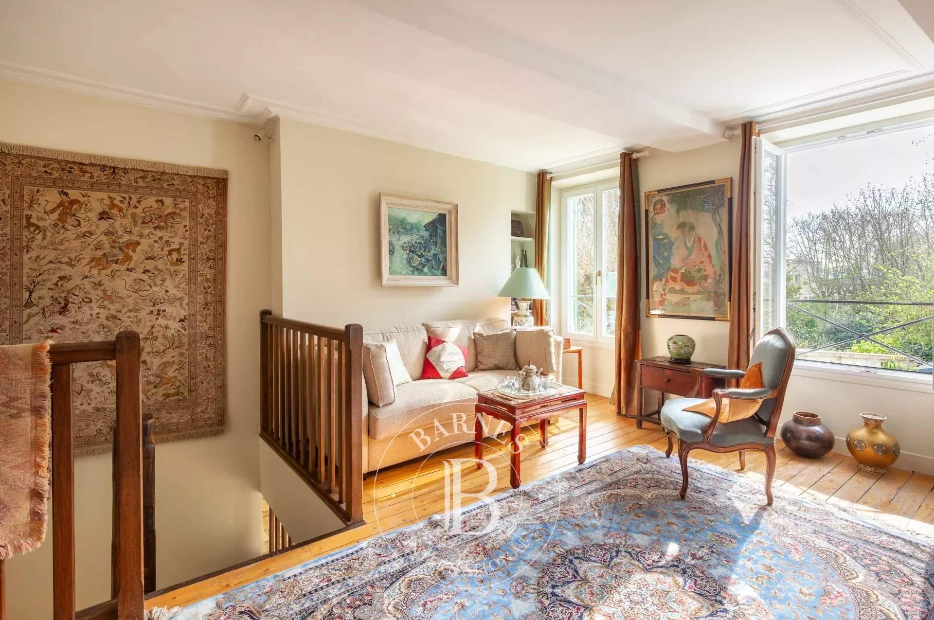 Saint-Germain-en-Laye  - Appartement 7 Pi&egrave;ces 3 Chambres - picture 3