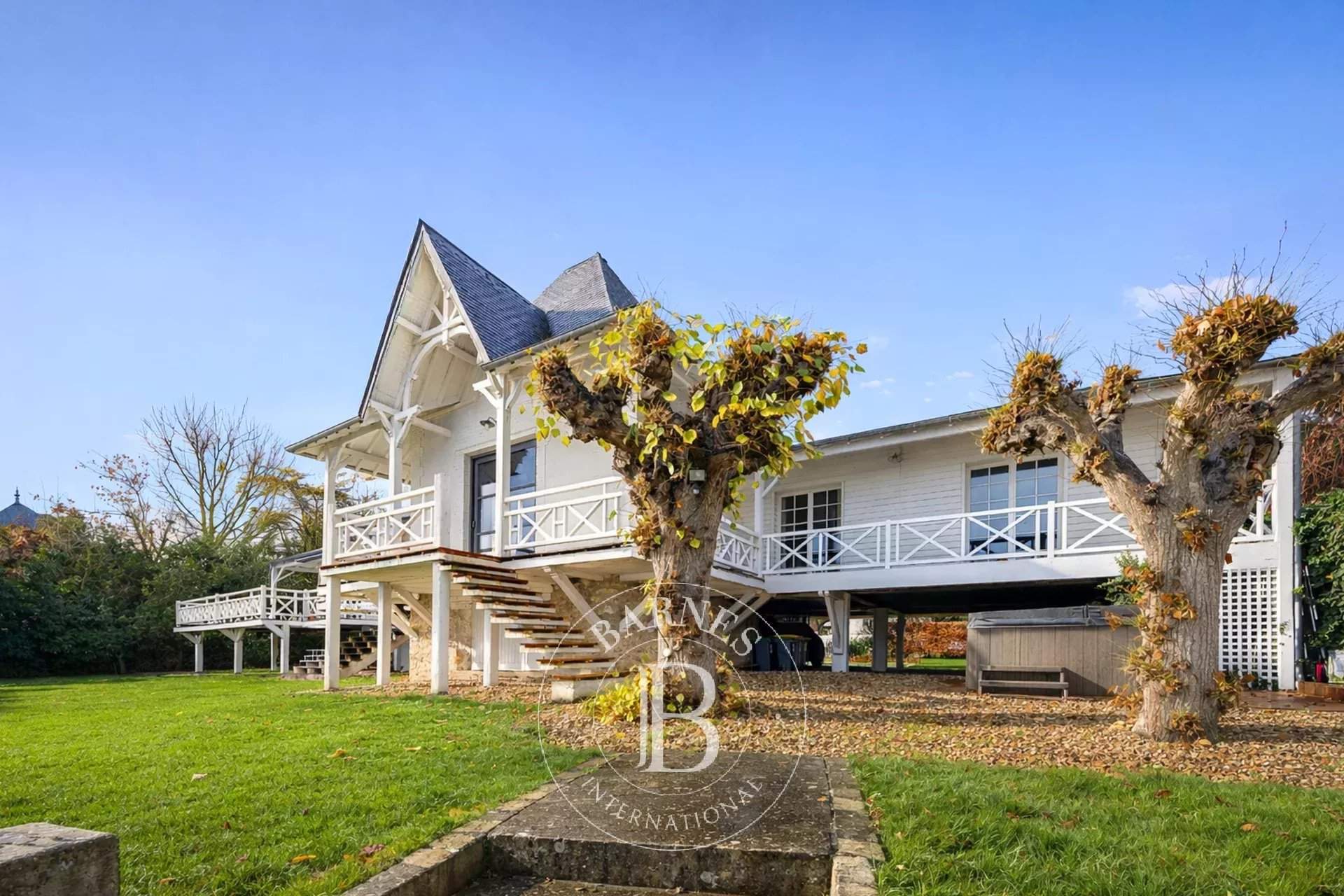 Villennes-sur-Seine  - Maison 7 Pi&egrave;ces 5 Chambres - picture 20