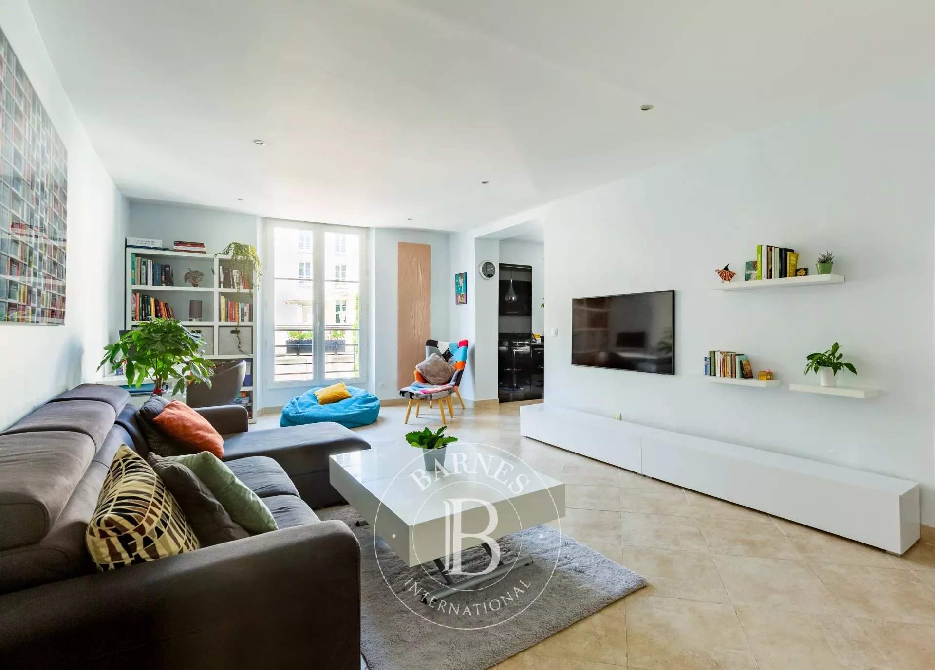 Saint-Germain-en-Laye  - Appartement 5 Pièces 2 Chambres - picture 1