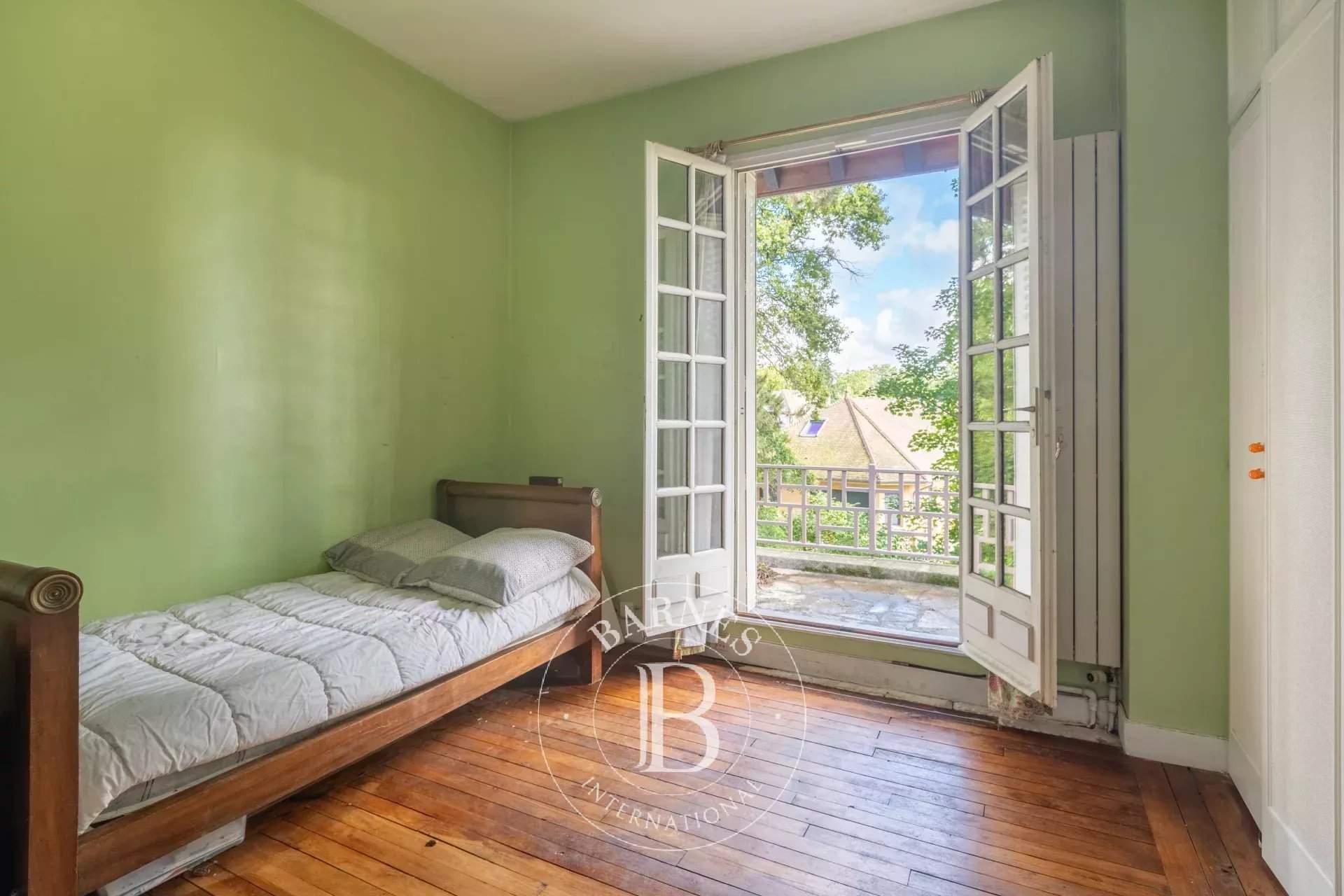 Le Vésinet  - Maison 11 Pi&egrave;ces 7 Chambres - picture 8