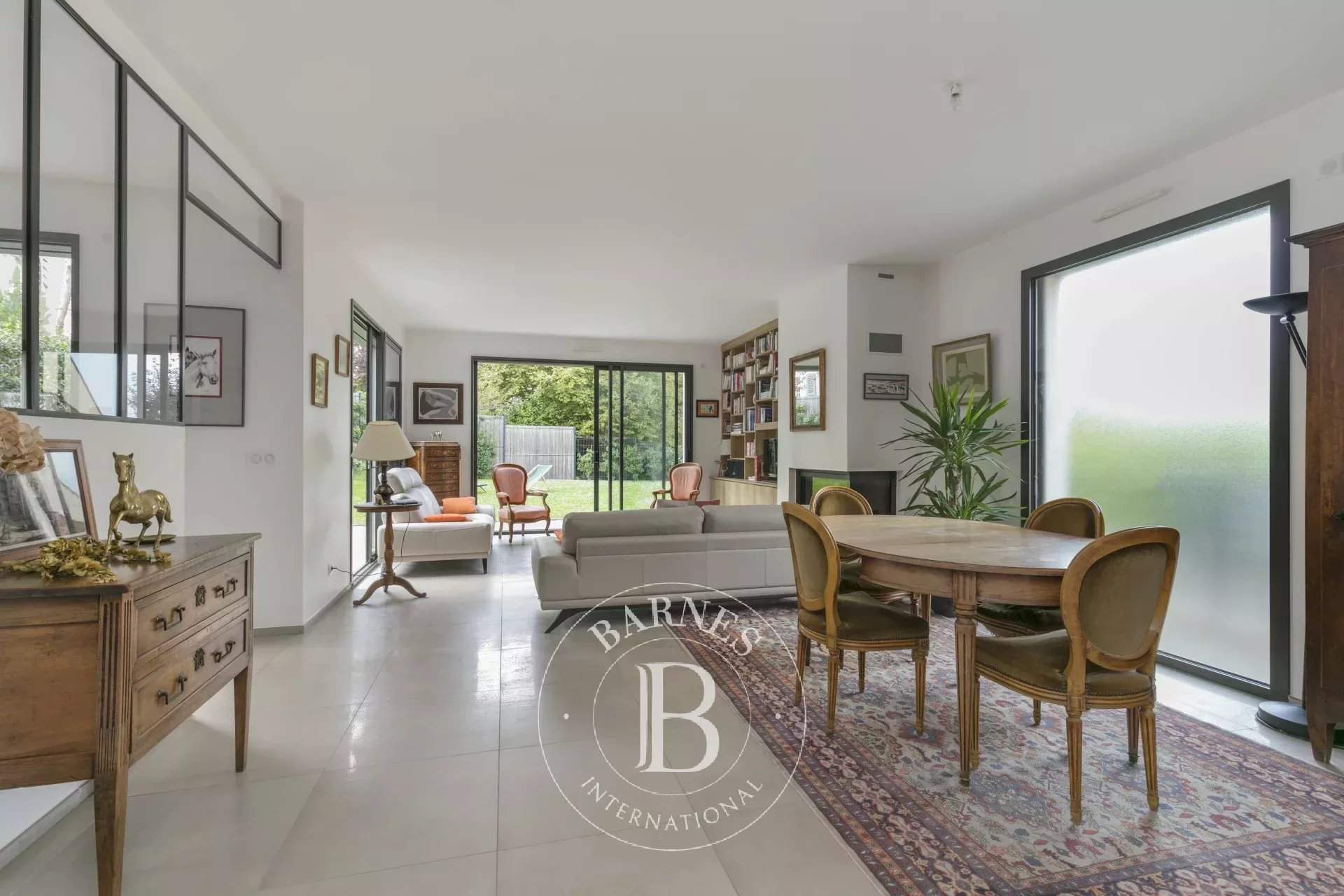 Saint-Germain-en-Laye  - House 5 Bedrooms - picture 4