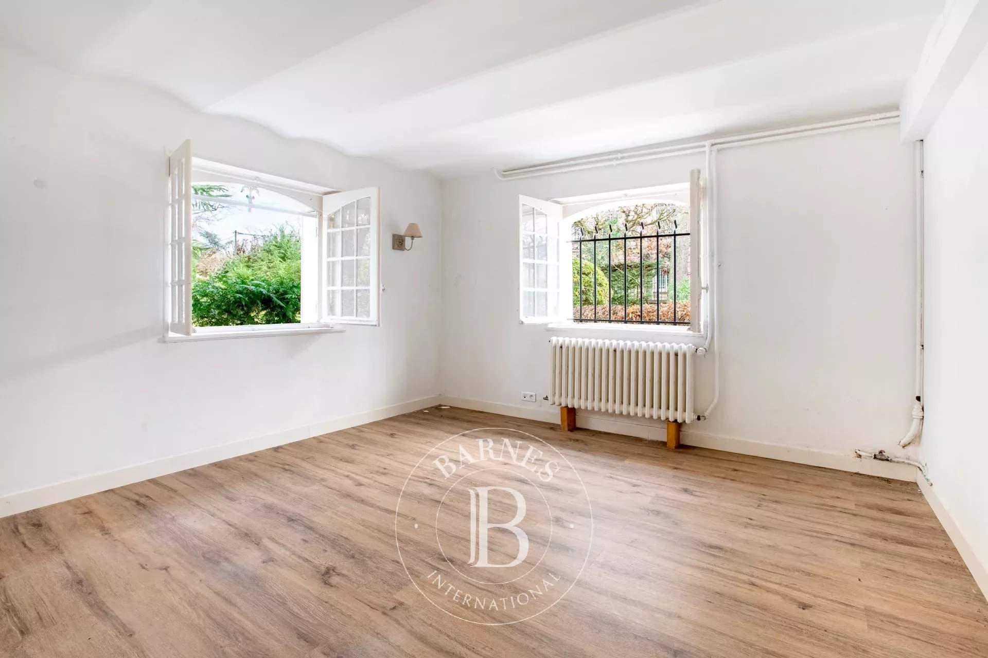 Le Vésinet  - Appartement 5 Pièces 2 Chambres - picture 7