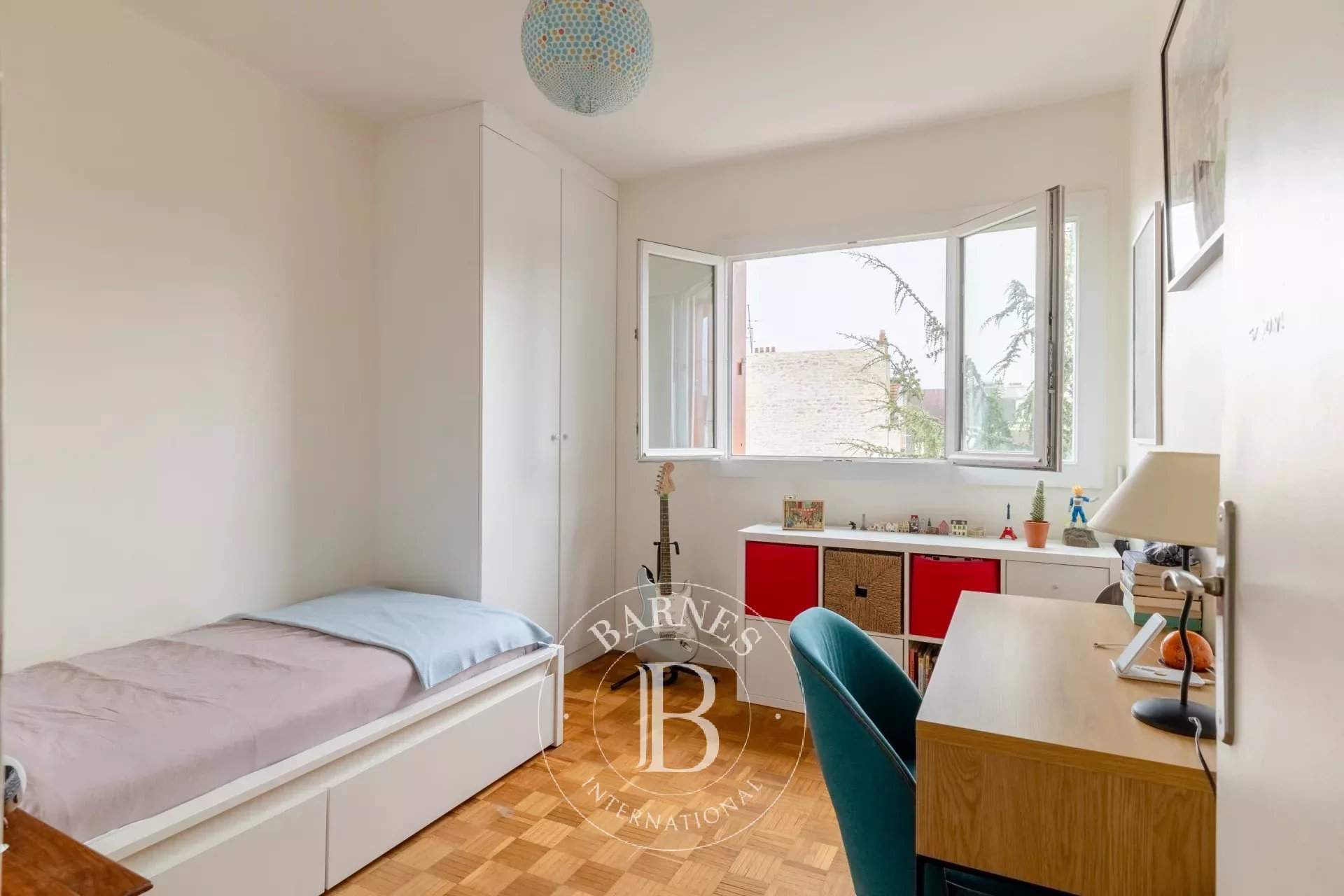 Saint-Germain-en-Laye  - Appartement 5 Pièces 3 Chambres - picture 14