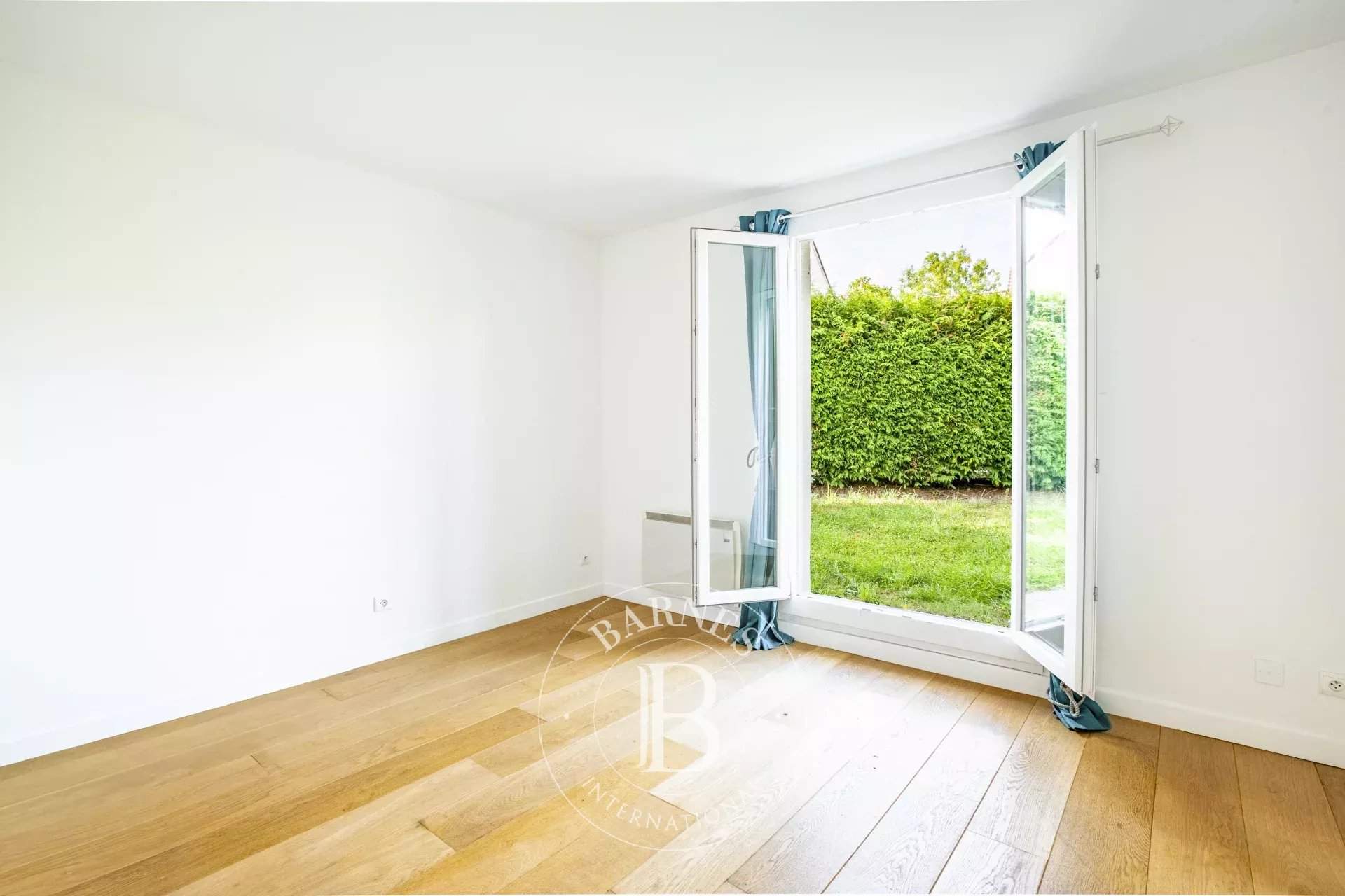Saint-Germain-en-Laye  - Casa 7 Cuartos 5 Habitaciones - picture 15