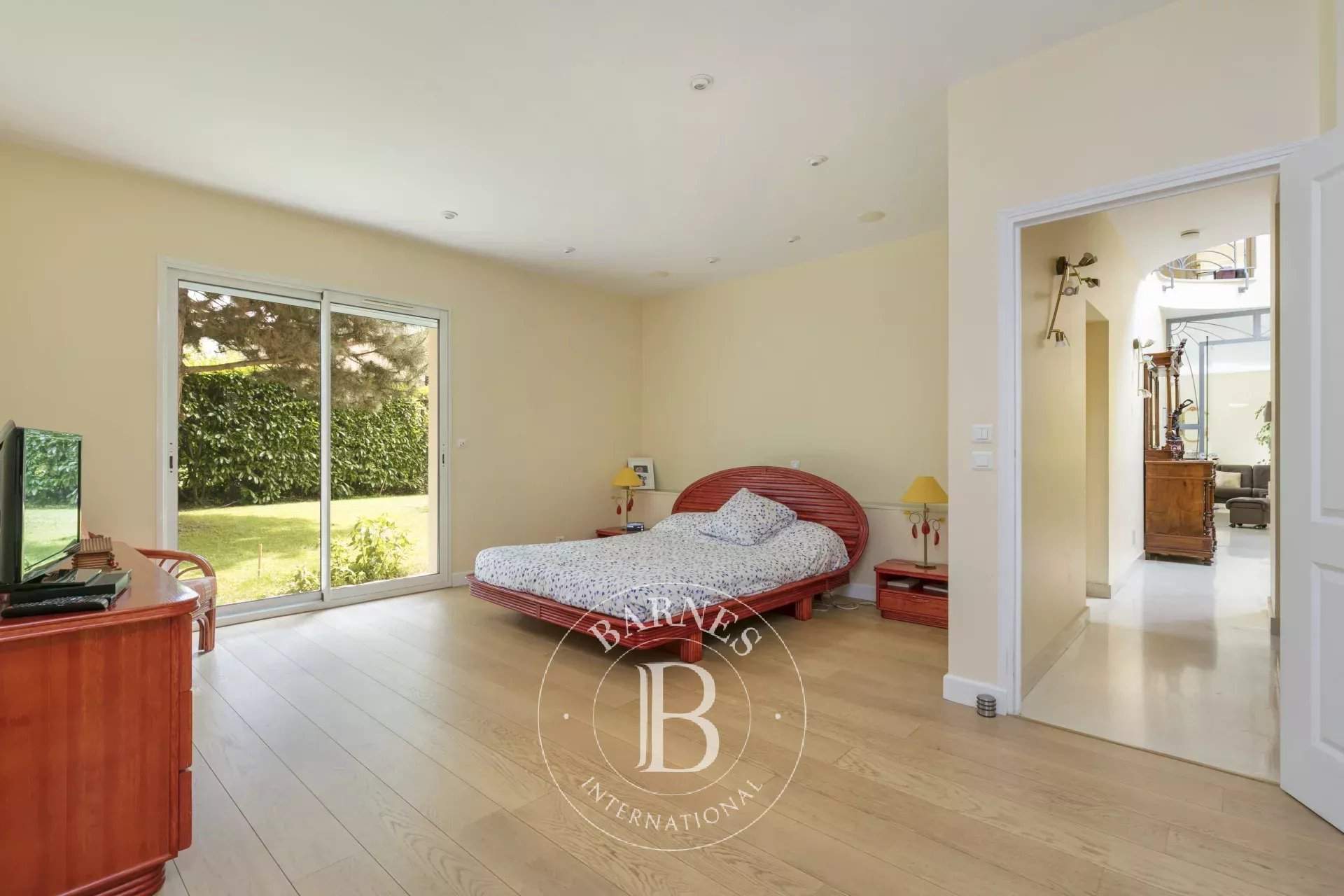 Le Vésinet  - Casa 9 Cuartos 5 Habitaciones - picture 13