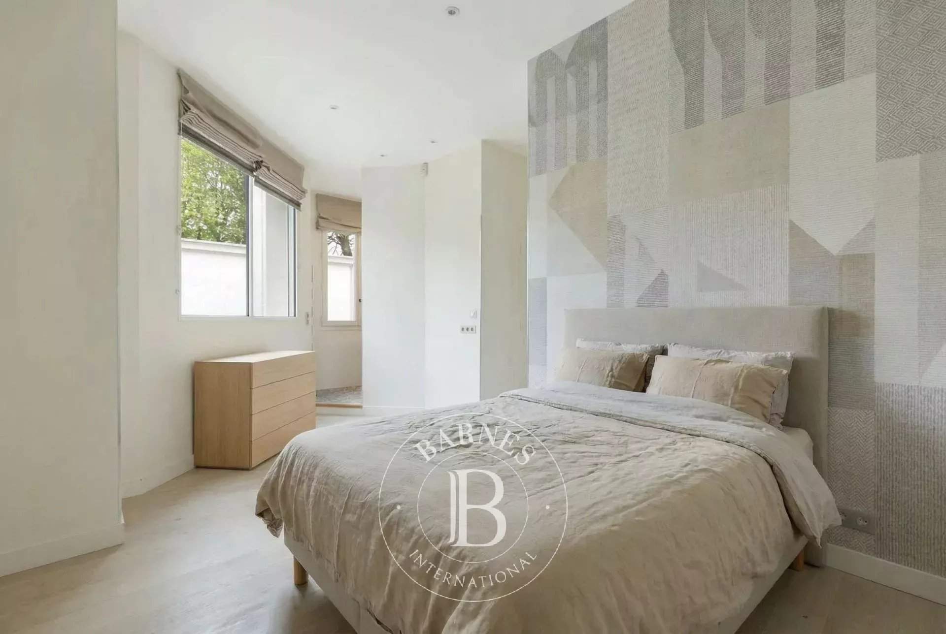 Le Vésinet  - Propriété 8 Pi&egrave;ces 5 Chambres - picture 8