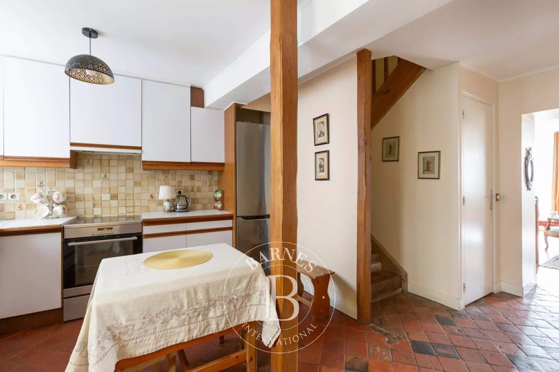 Saint-Germain-en-Laye  - Appartement 7 Pi&egrave;ces 3 Chambres - picture 6