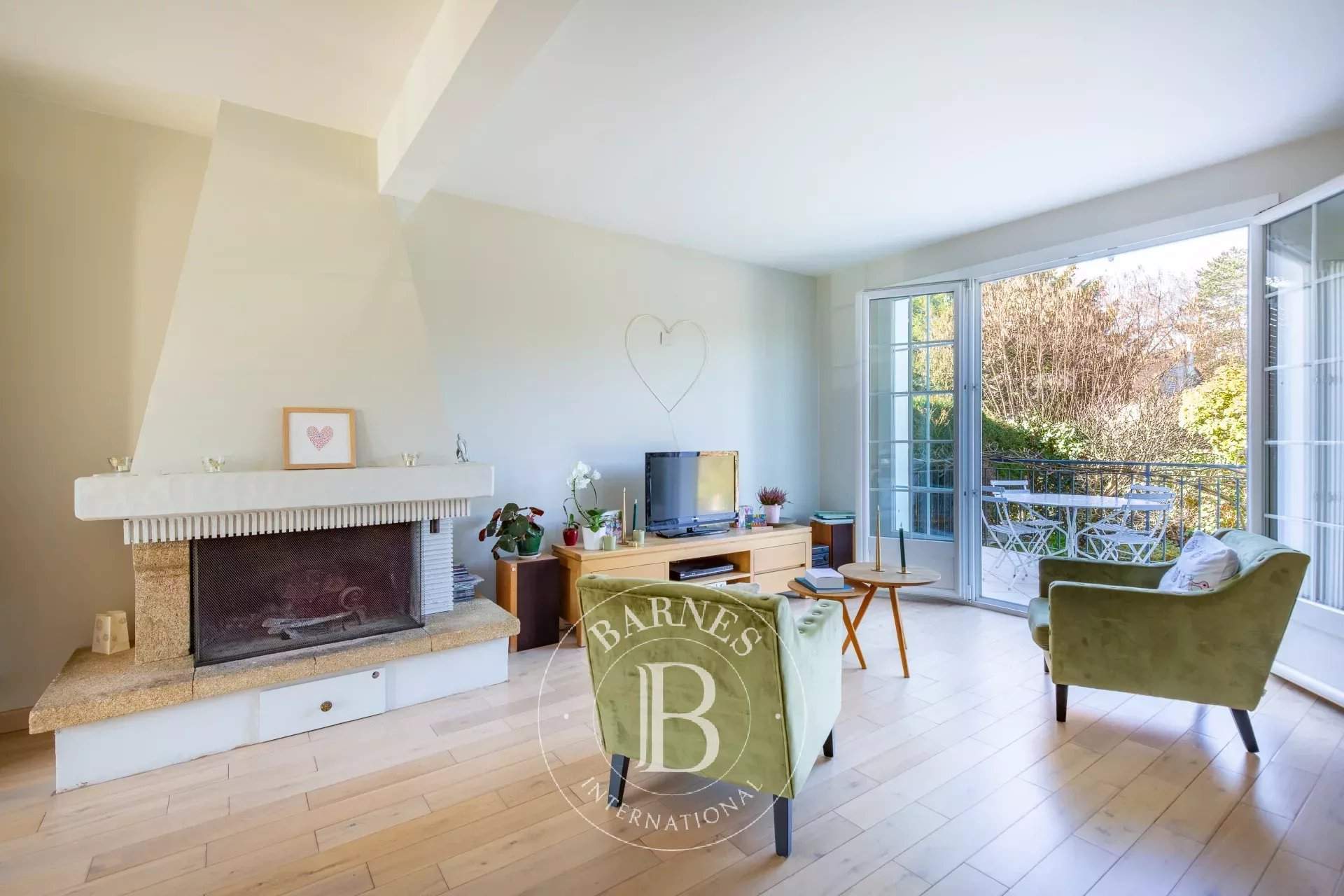 Saint-Germain-en-Laye  - Maison 6 Pi&egrave;ces 4 Chambres - picture 4