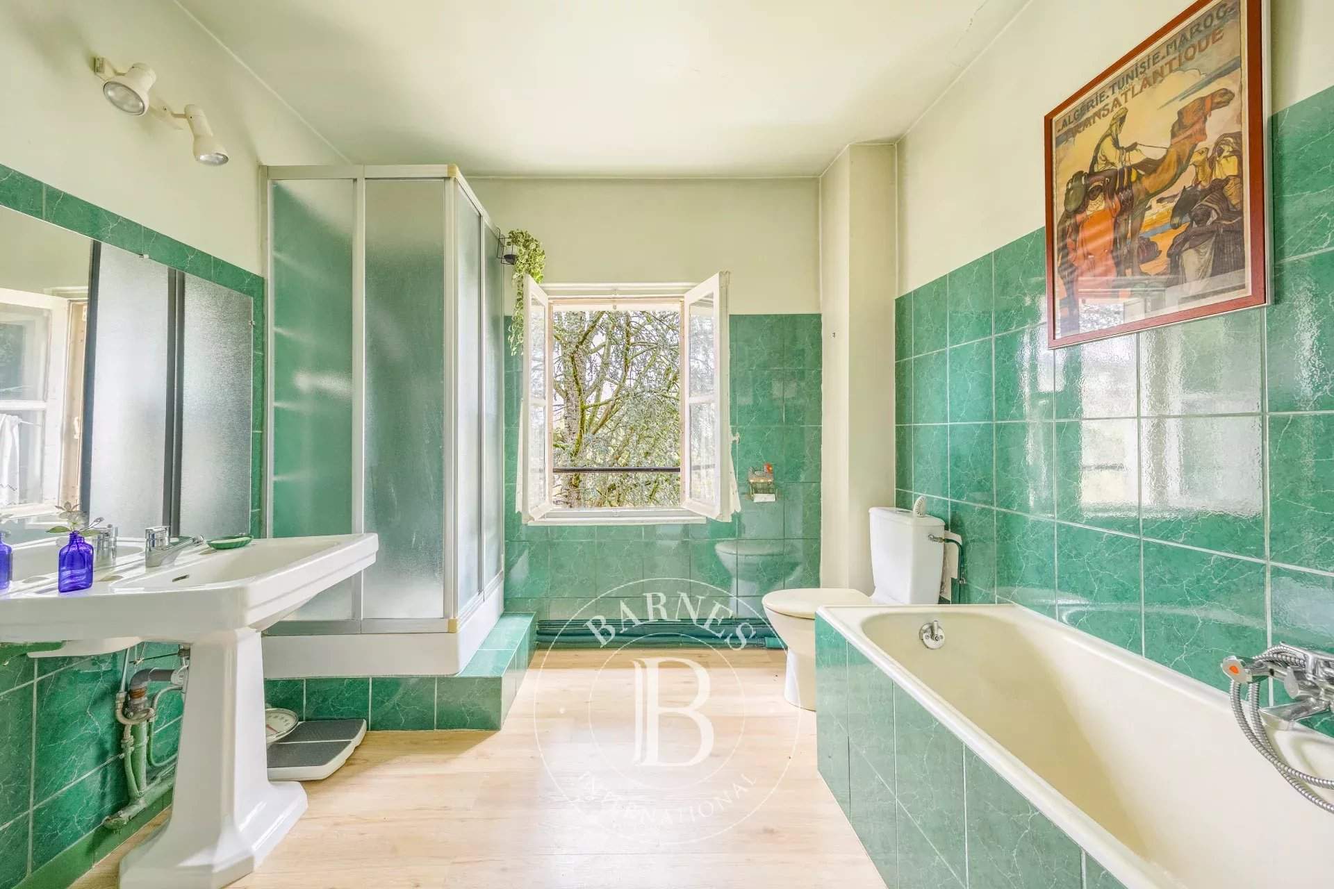 Chatou  - Maison 8 Pi&egrave;ces 5 Chambres - picture 12