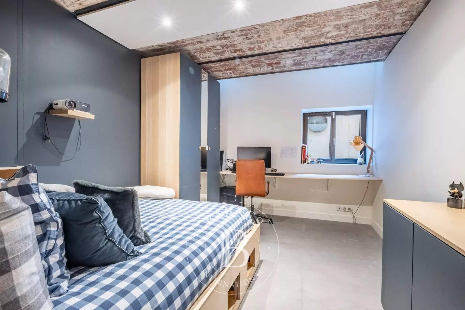 Saint-Germain-en-Laye  - House 4 Bedrooms - picture 12