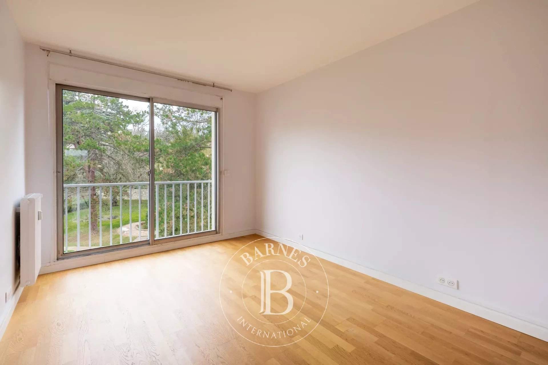 Saint-Germain-en-Laye  - Apartment 4 Bedrooms - picture 6