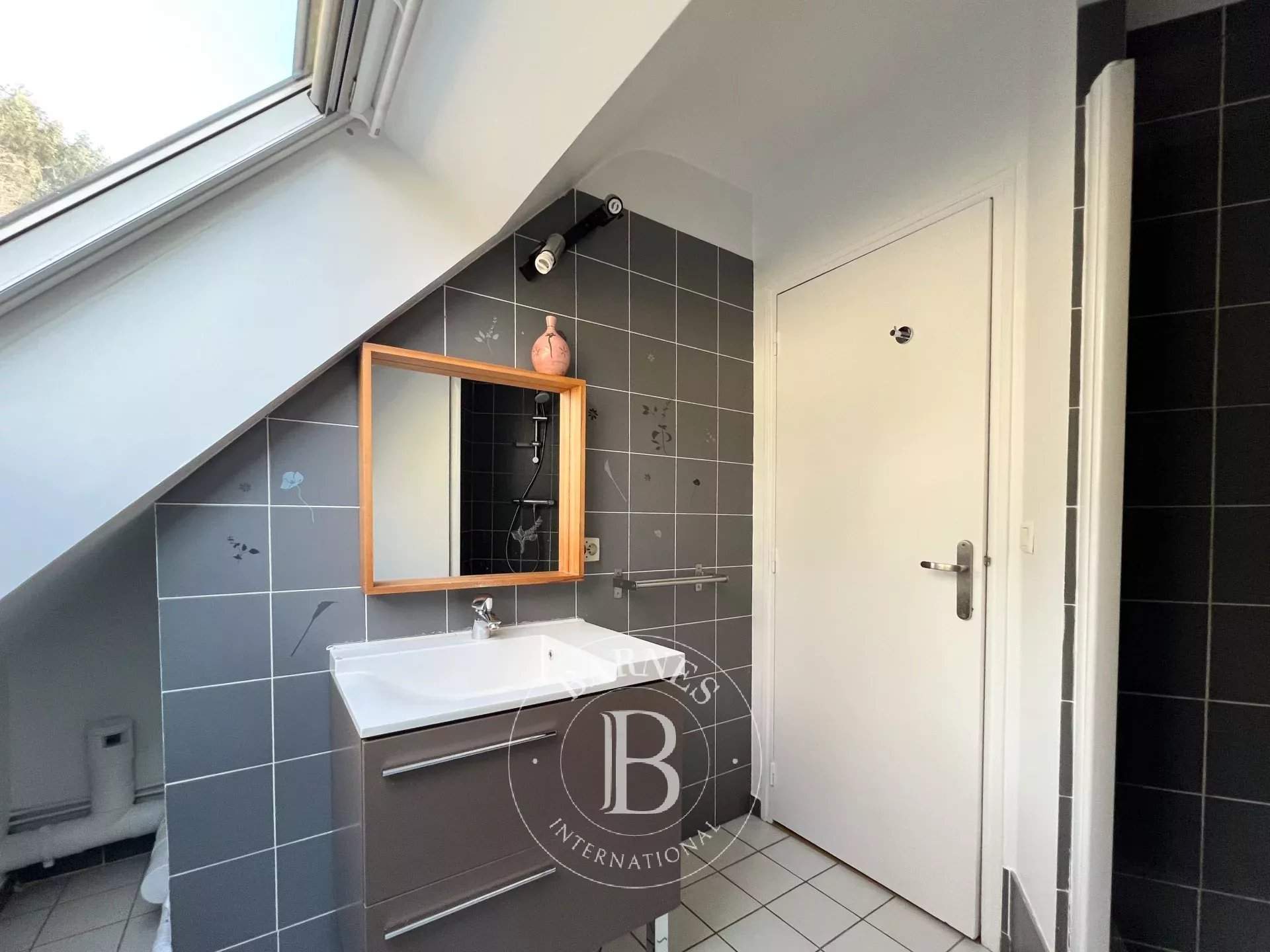 Saint-Germain-en-Laye  - Casa 7 Cuartos 6 Habitaciones - picture 18