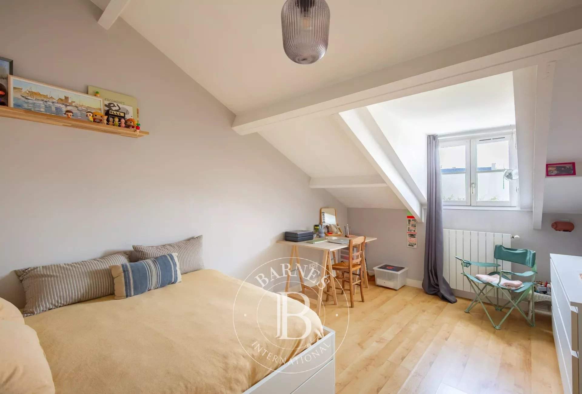 Saint-Germain-en-Laye  - Casa 6 Cuartos 4 Habitaciones - picture 15