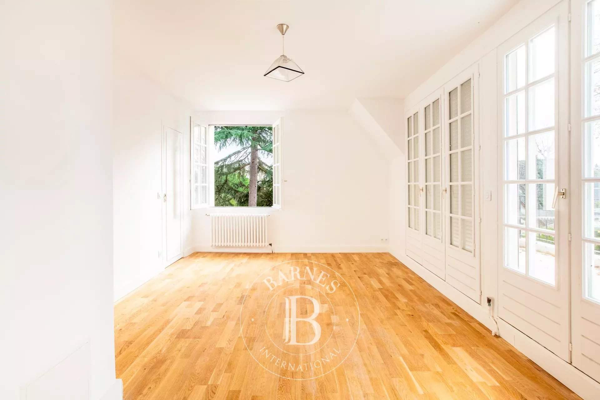 Villennes-sur-Seine  - House 4 Bedrooms - picture 11