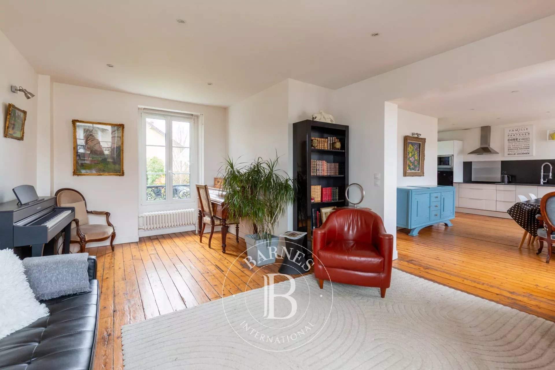 Le Mesnil-le-Roi  - House 5 Bedrooms - picture 7