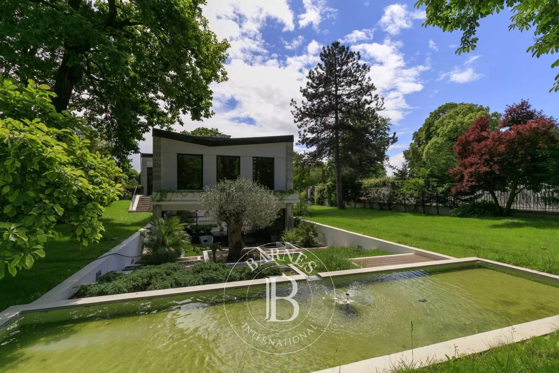 Le Vésinet  - House 5 Bedrooms - picture 3