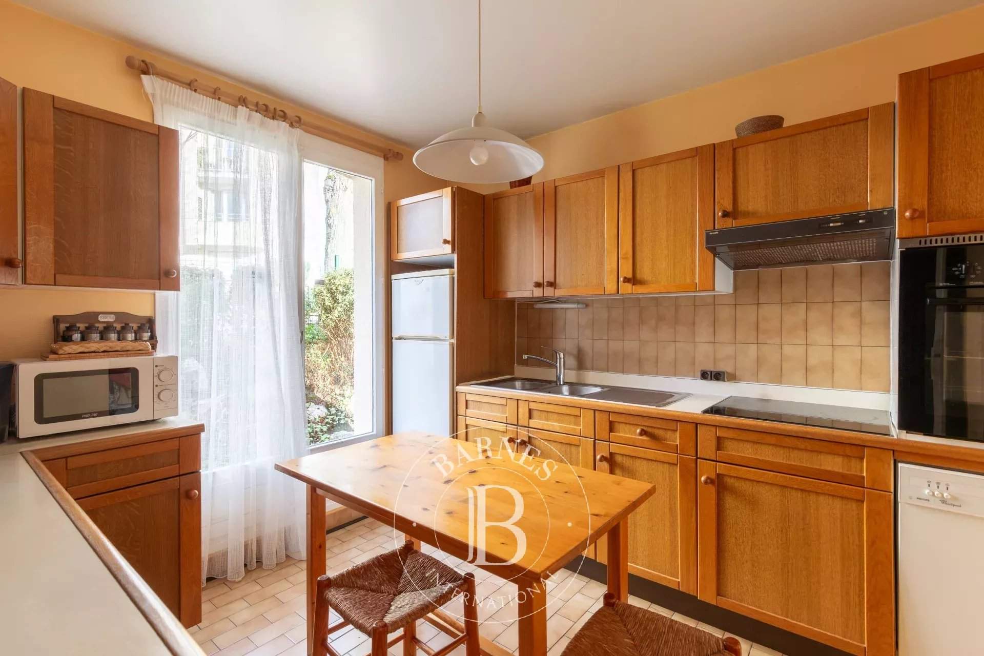 Saint-Germain-en-Laye  - House 5 Bedrooms - picture 7