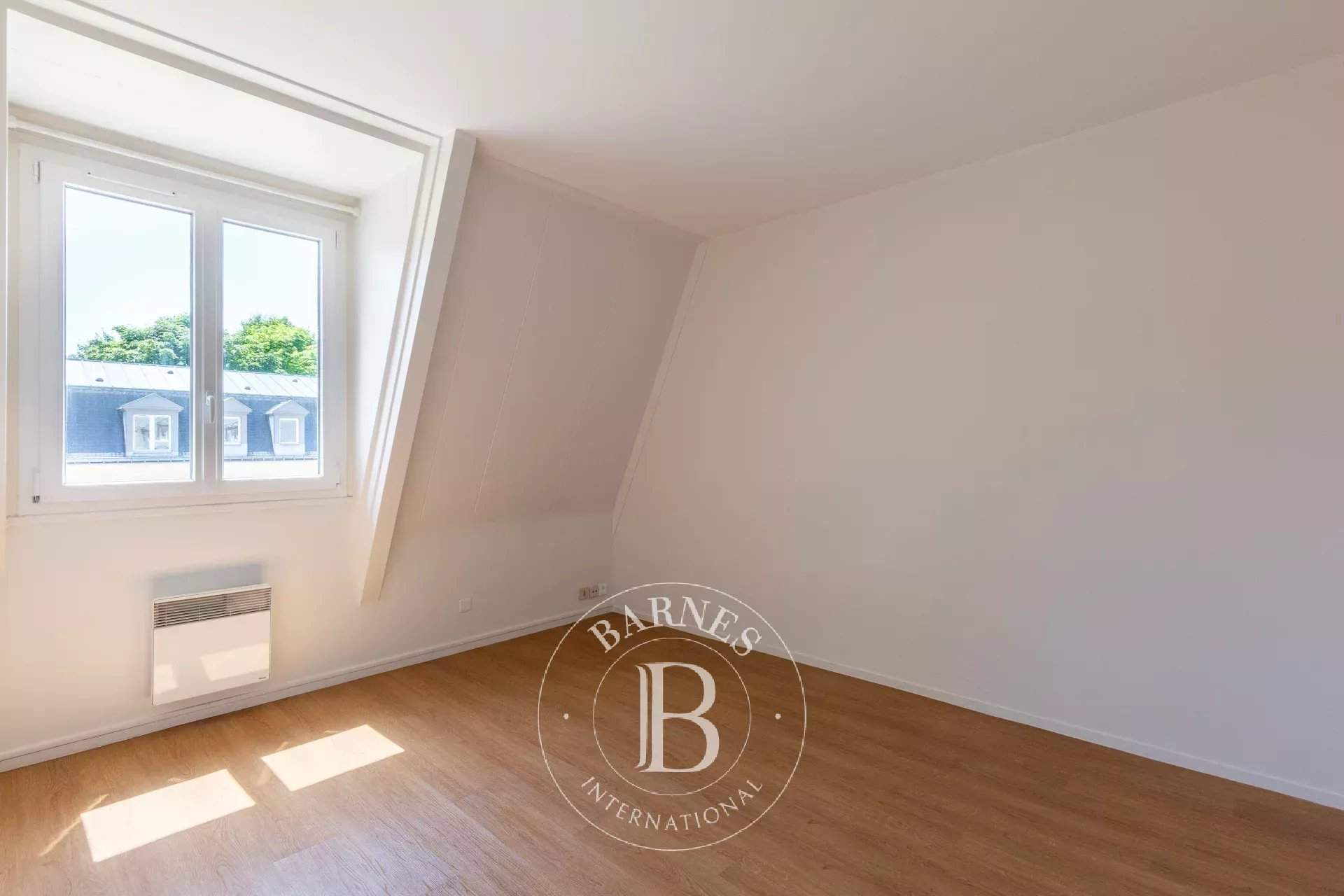 Le Pecq  - Duplex 4 Bedrooms - picture 13