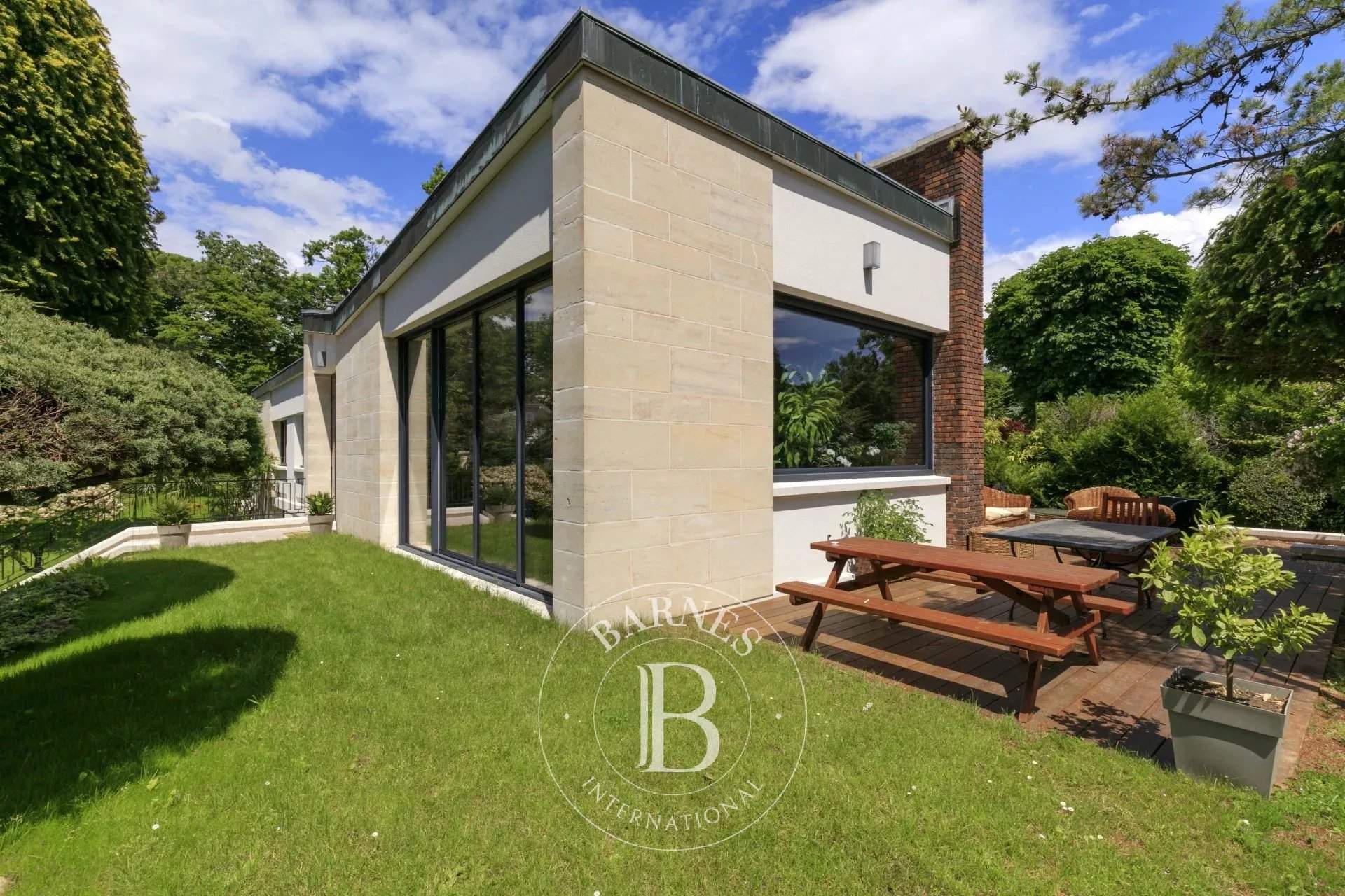 Le Vésinet  - House 5 Bedrooms - picture 15