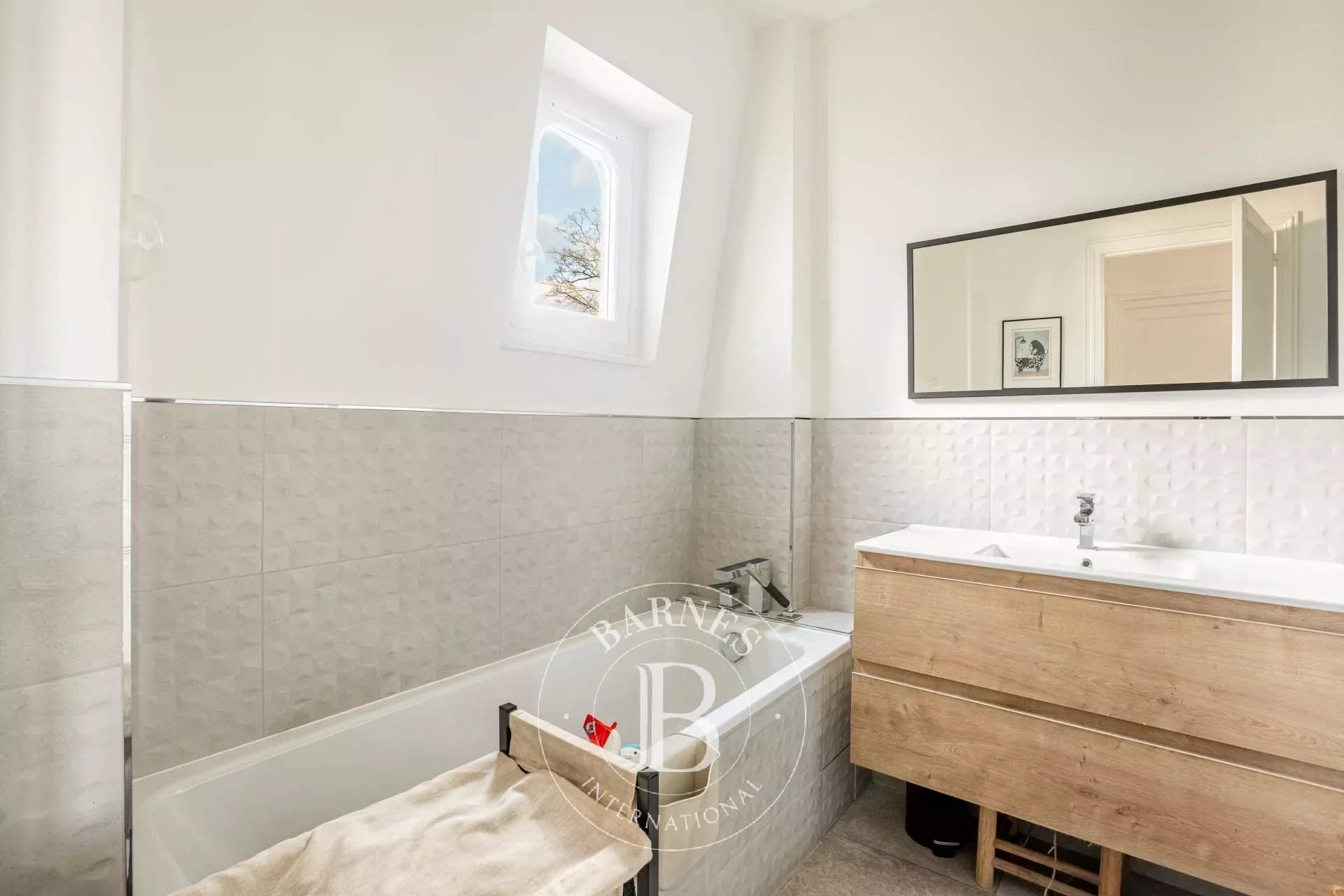 Saint-Germain-en-Laye  - Maison 11 Pi&egrave;ces 5 Chambres - picture 18