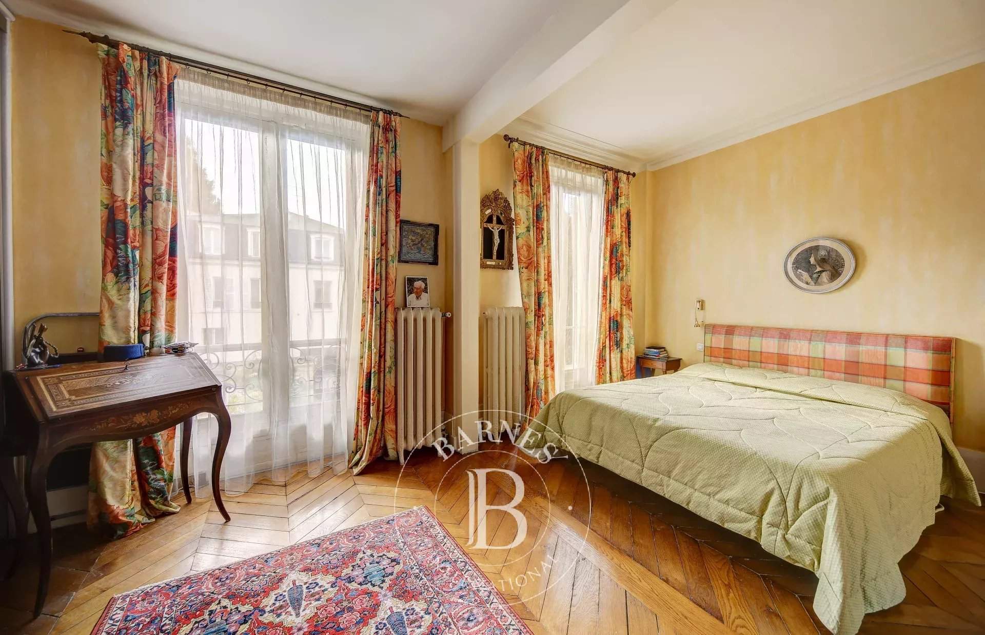 Saint-Germain-en-Laye  - House 6 Bedrooms - picture 12