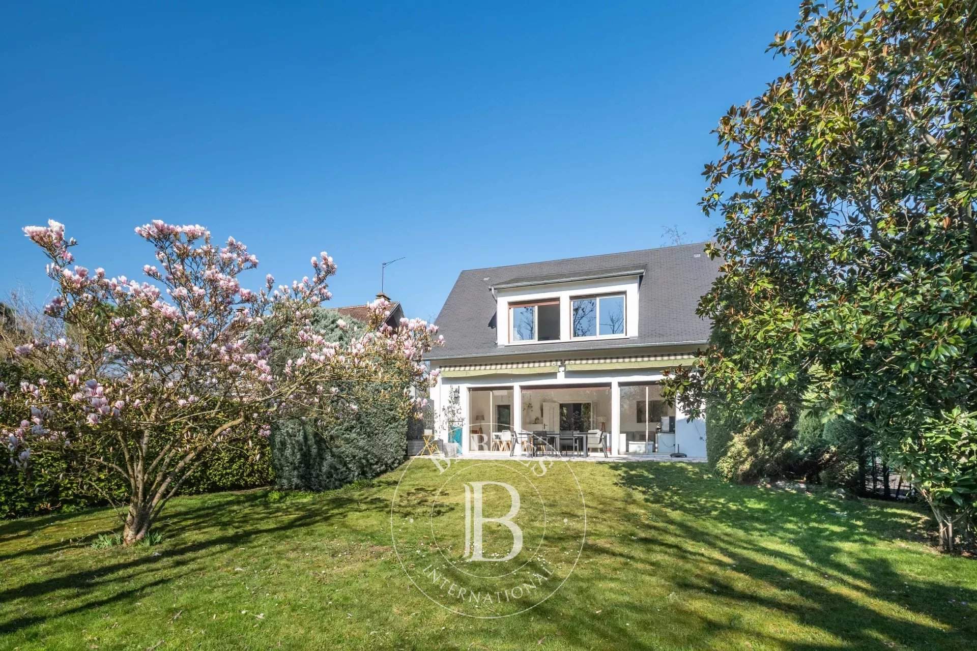 Le Vésinet  - Maison 6 Pi&egrave;ces 4 Chambres - picture 1