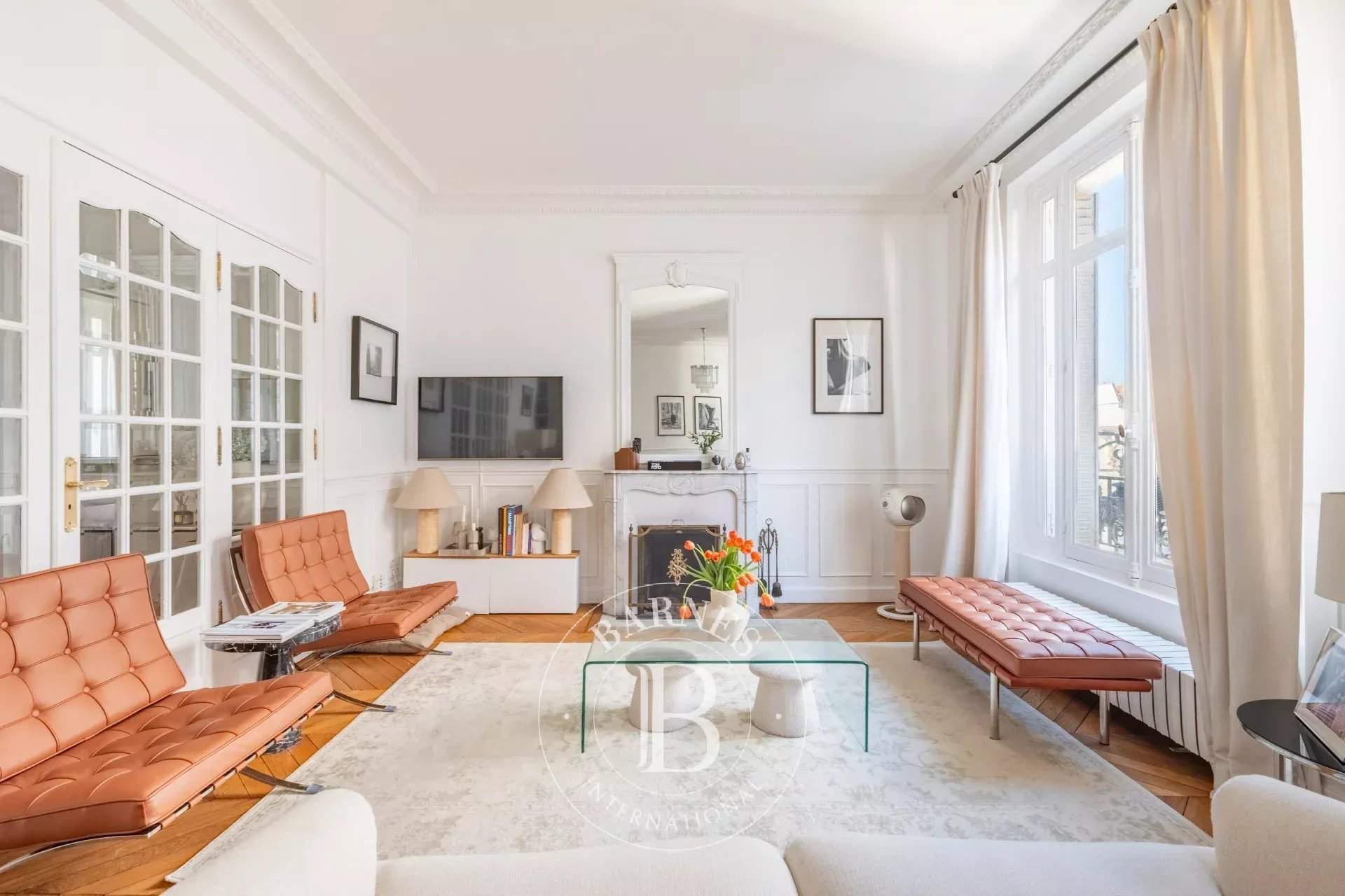 Saint-Germain-en-Laye  - Appartement 4 Pi&egrave;ces 2 Chambres - picture 8