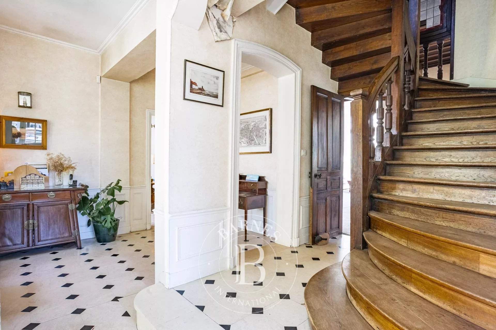 Villennes-sur-Seine  - Maison 11 Pièces - picture 3