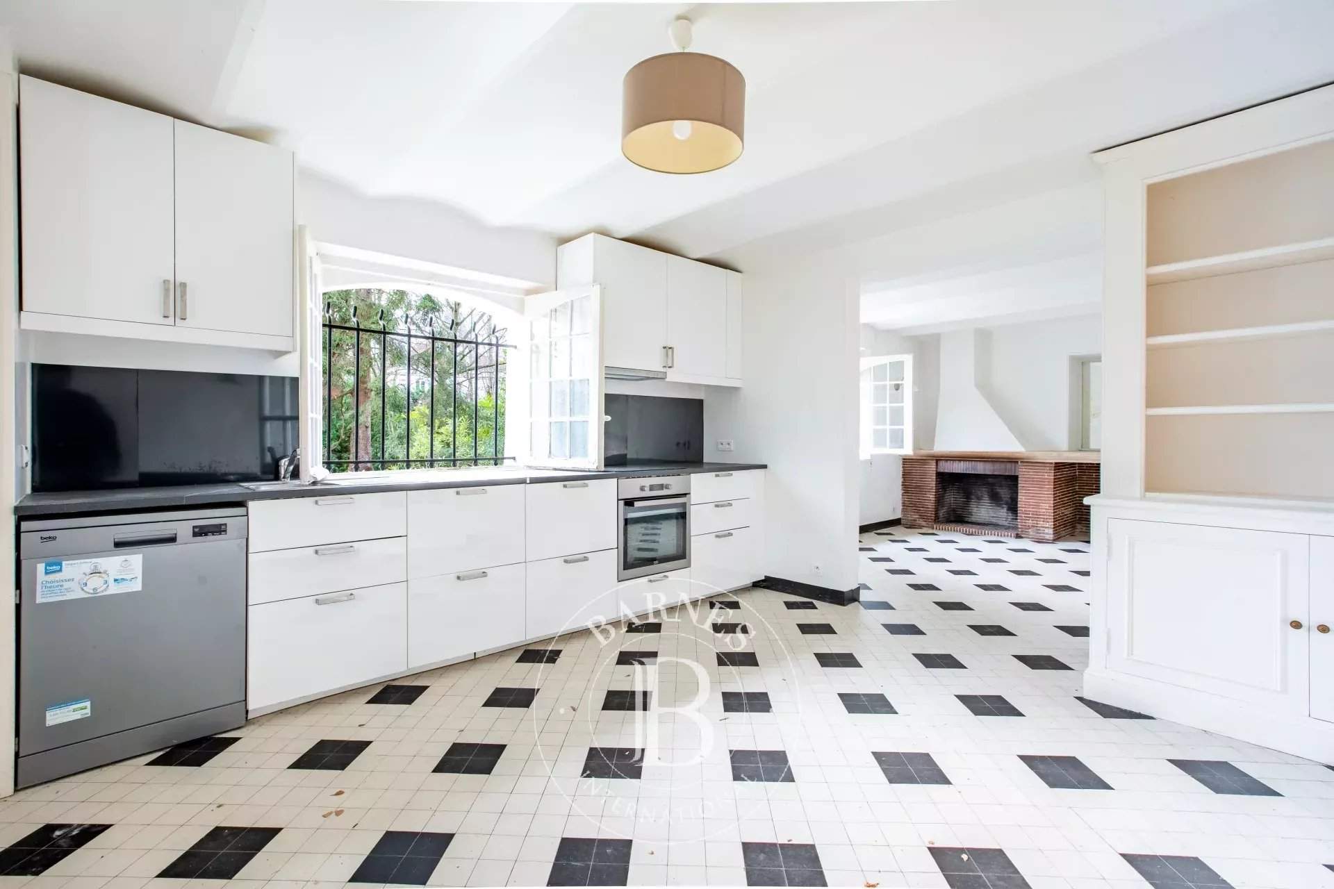 Le Vésinet  - Appartement 5 Pièces 2 Chambres - picture 5