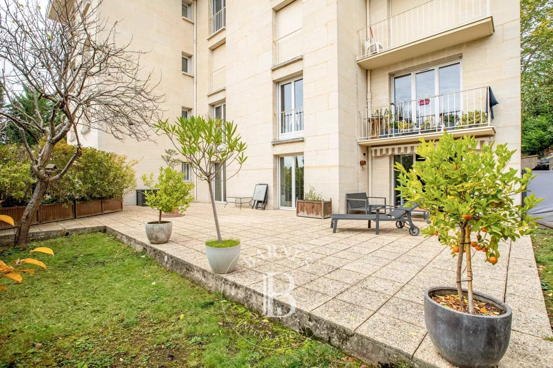 Saint-Germain-en-Laye  - Apartment 2 Bedrooms - picture 10