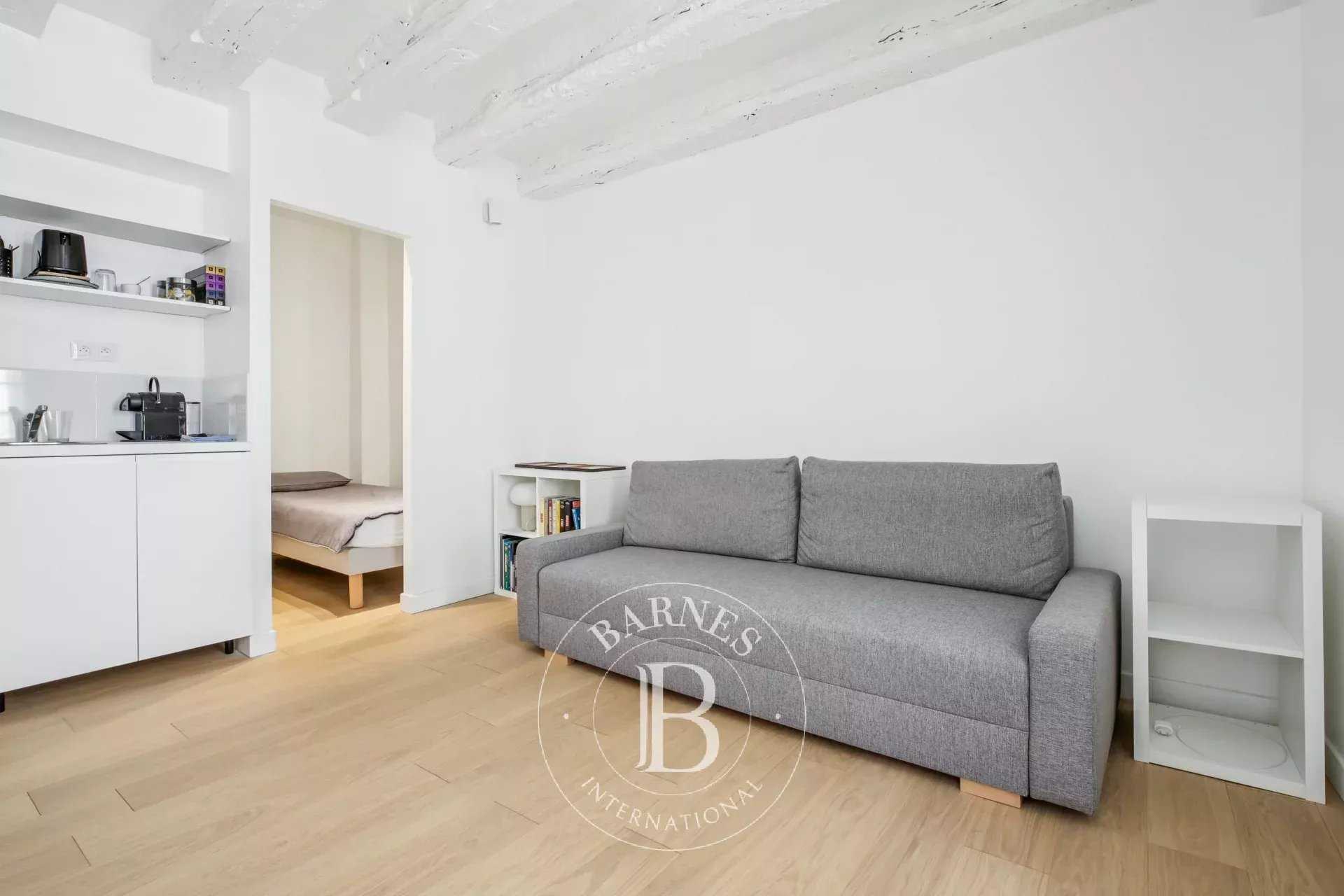 Paris  - Piso 2 Cuartos, 1 Habitacion