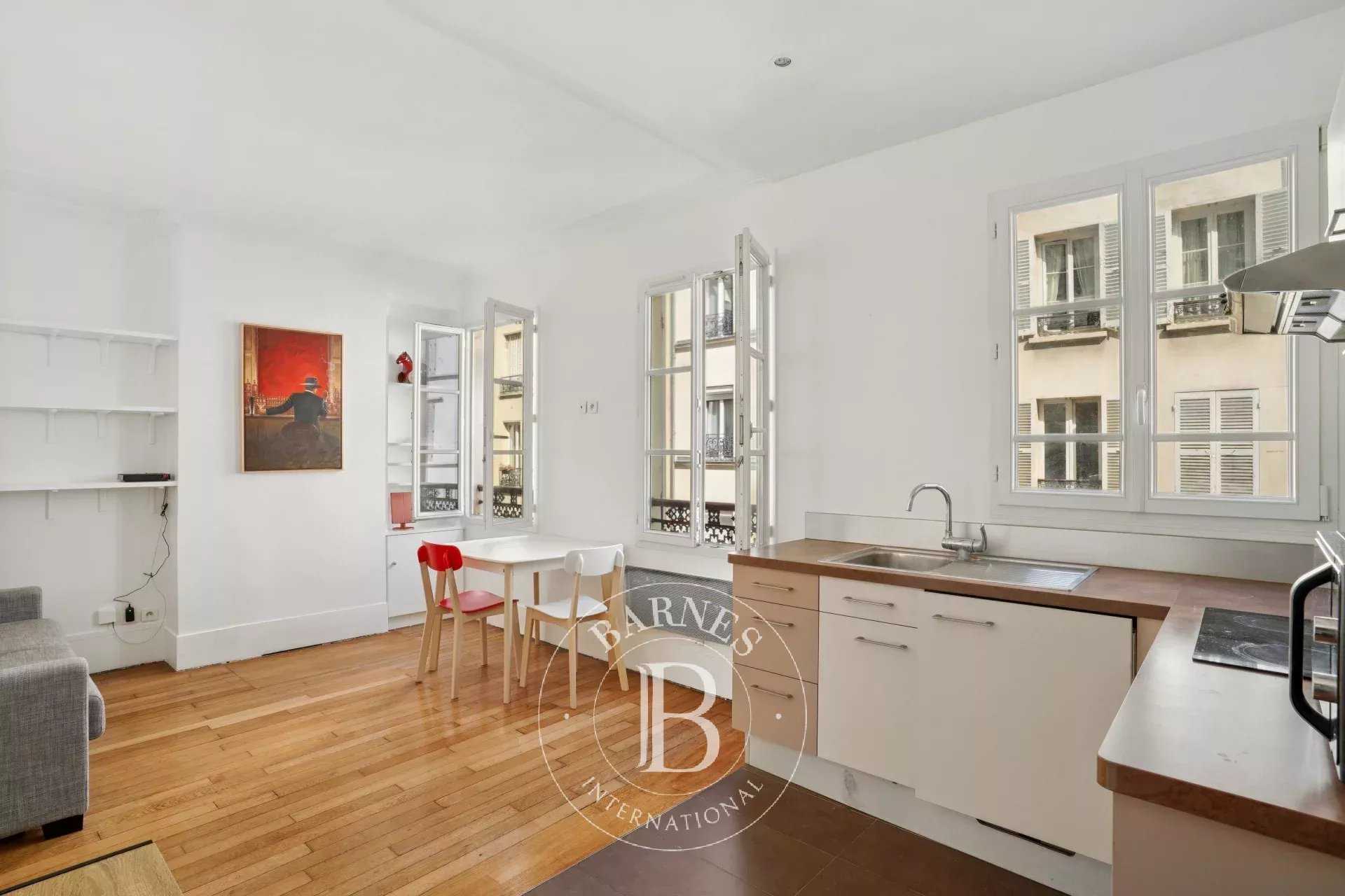 Paris  - Piso 2 Cuartos, 1 Habitacion