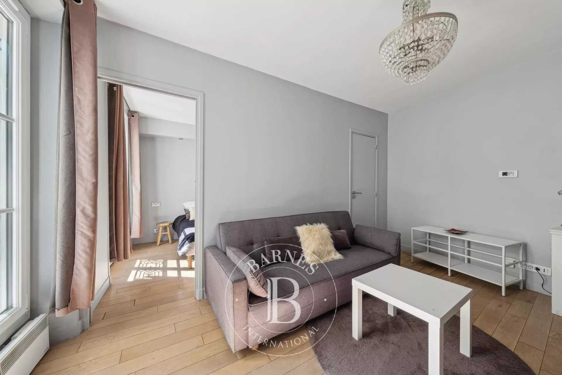 Paris  - Piso 2 Cuartos, 1 Habitacion