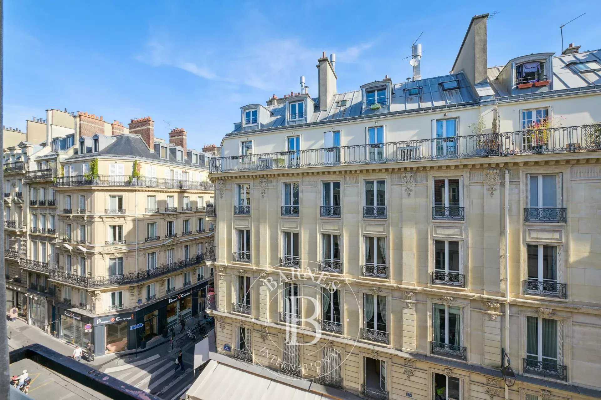 Paris  - Piso 2 Cuartos, 1 Habitacion